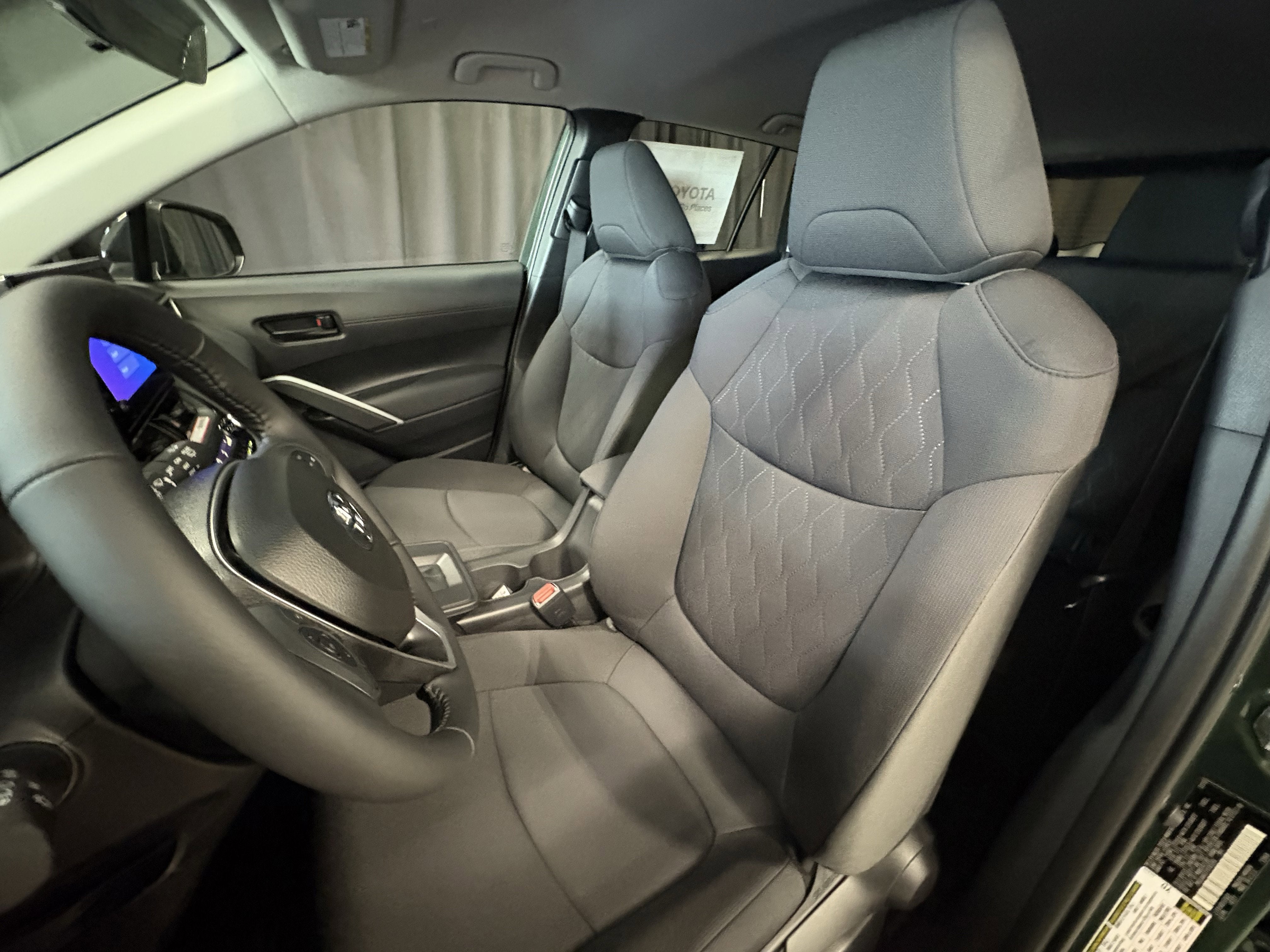 2026 Toyota Corolla Cross LE FWD