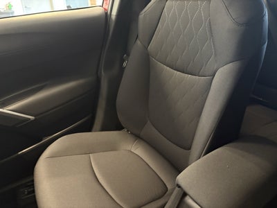 2026 Toyota Corolla Cross LE FWD