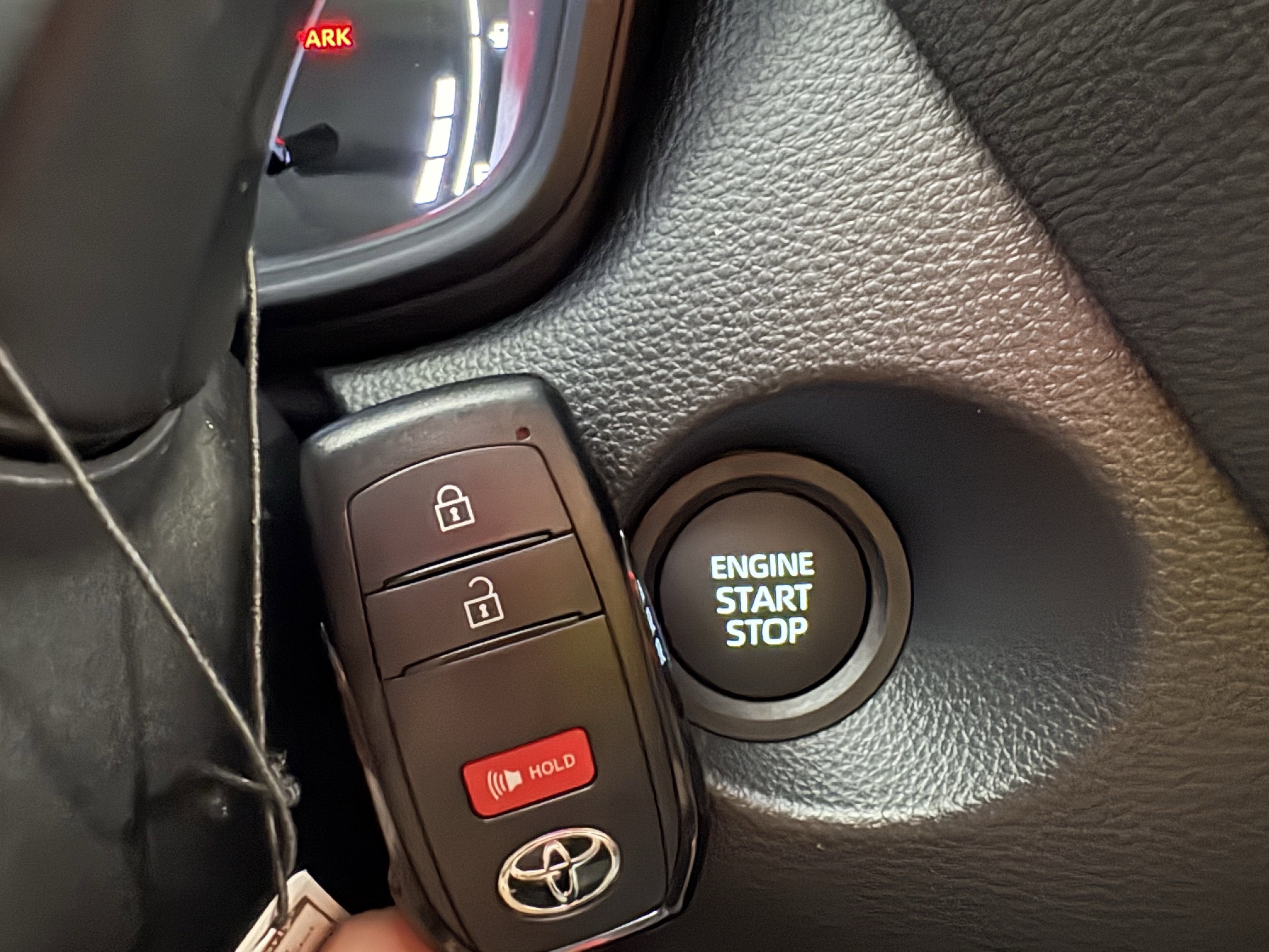 2026 Toyota Corolla Cross LE FWD