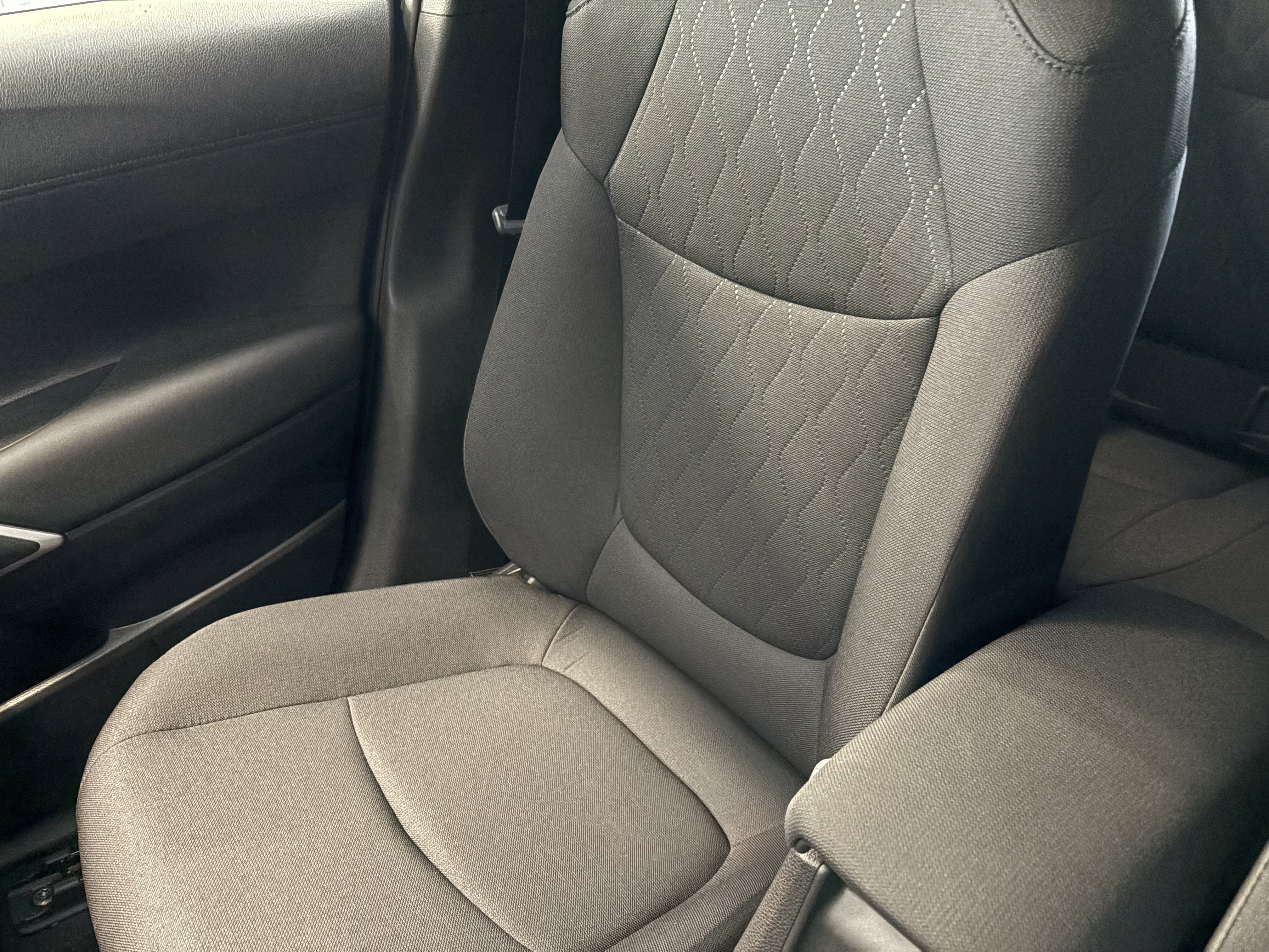 2026 Toyota Corolla Cross LE FWD