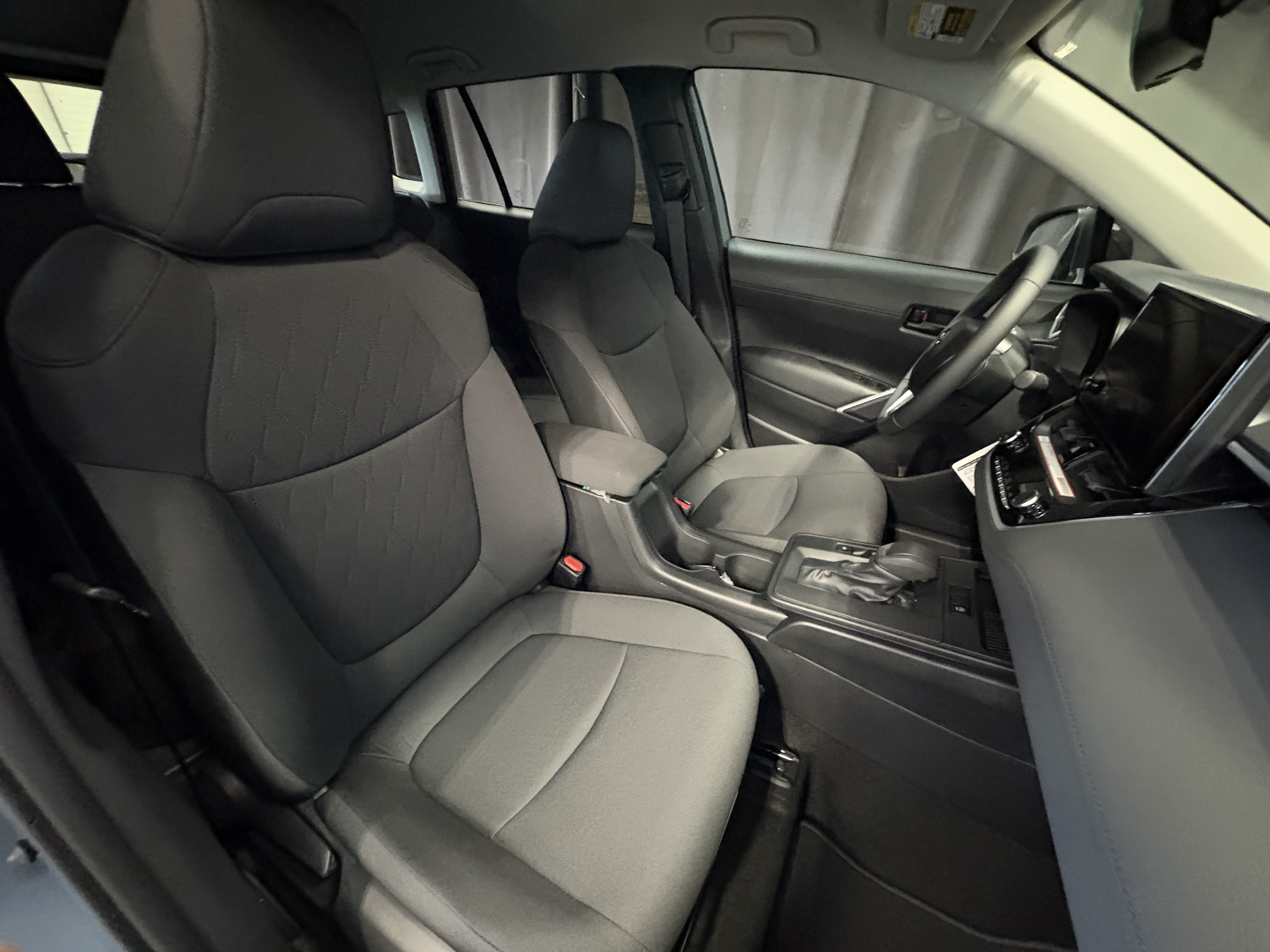 2026 Toyota Corolla Cross LE FWD
