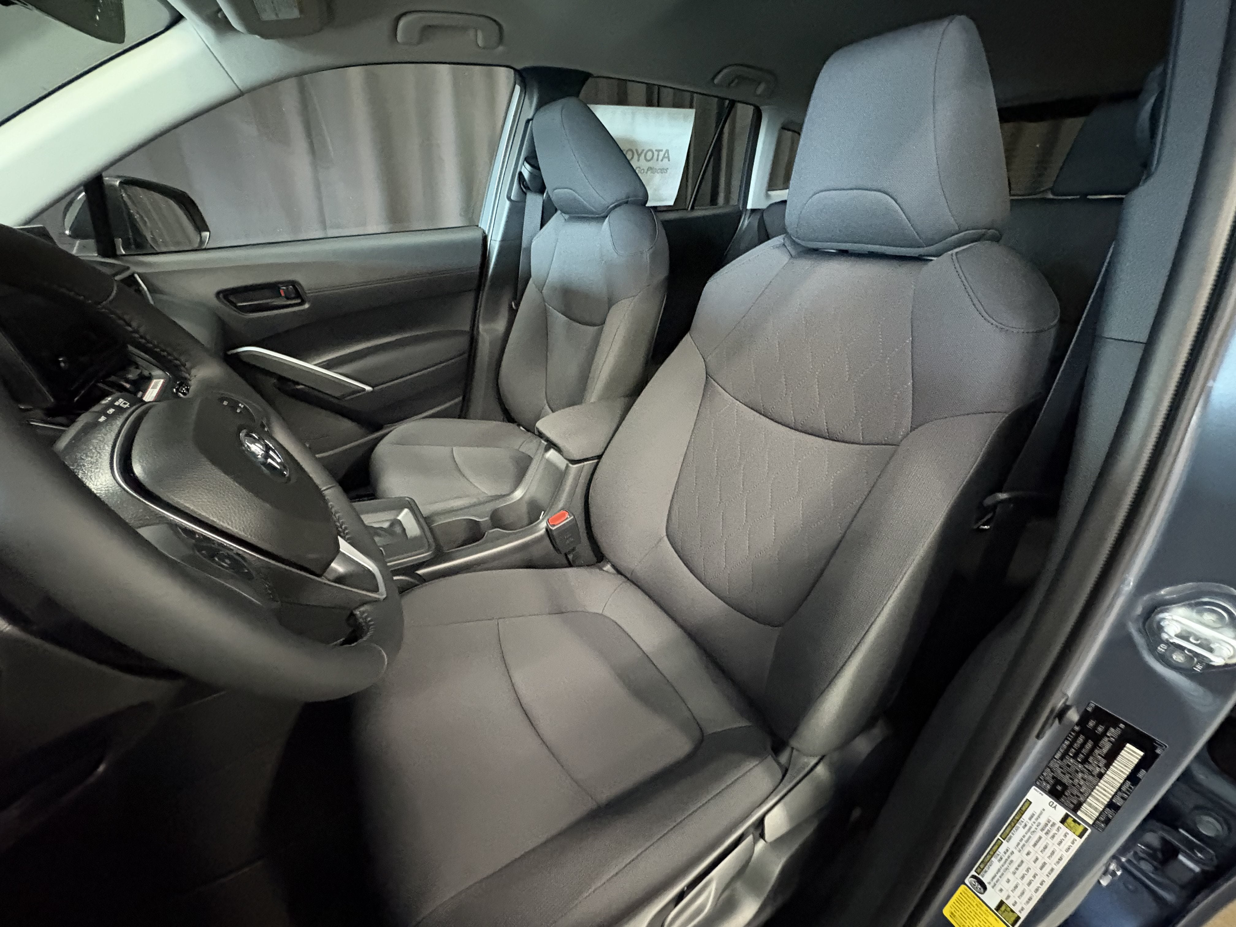 2026 Toyota Corolla Cross LE FWD