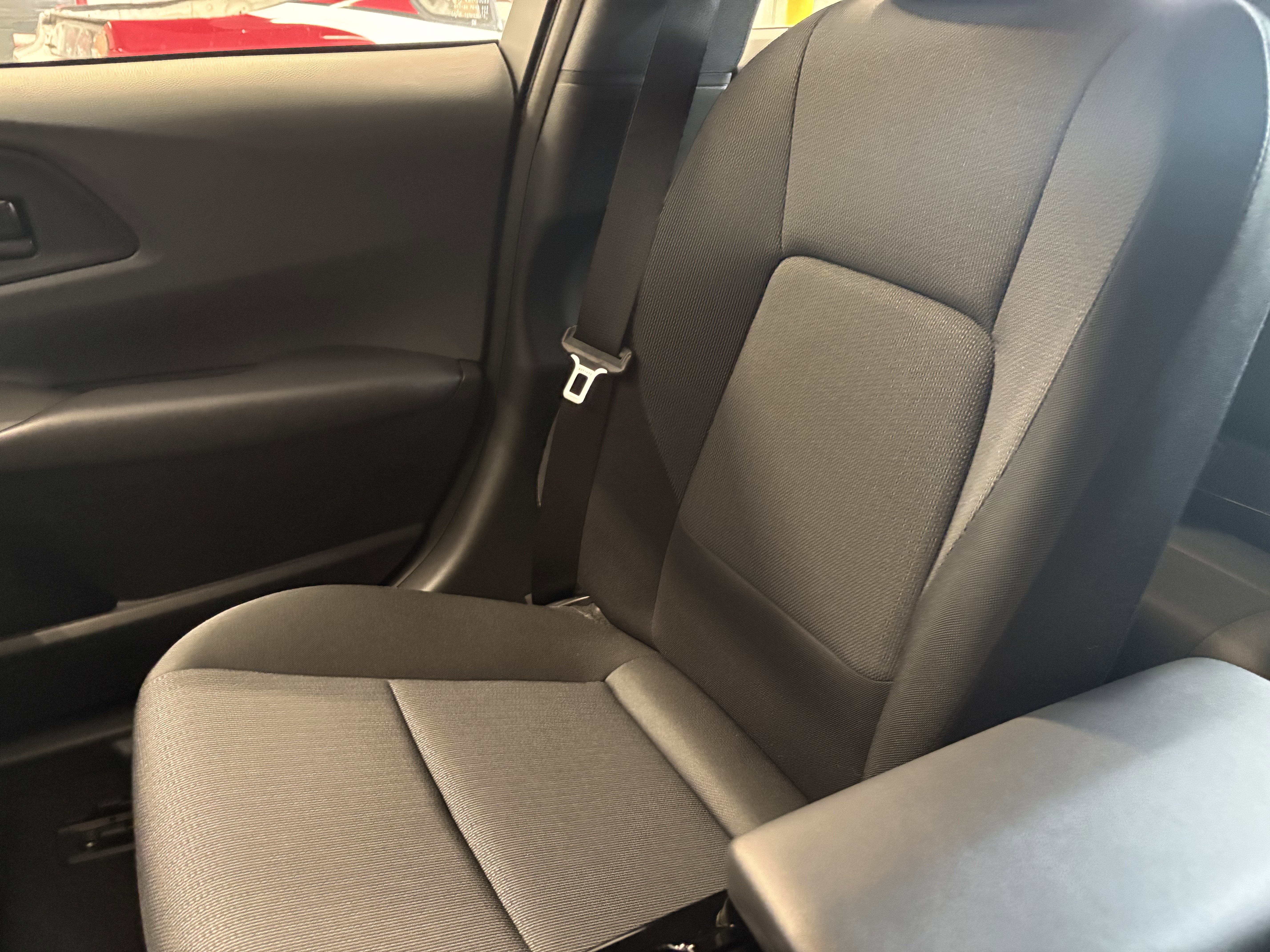 2026 Toyota Prius LE FWD