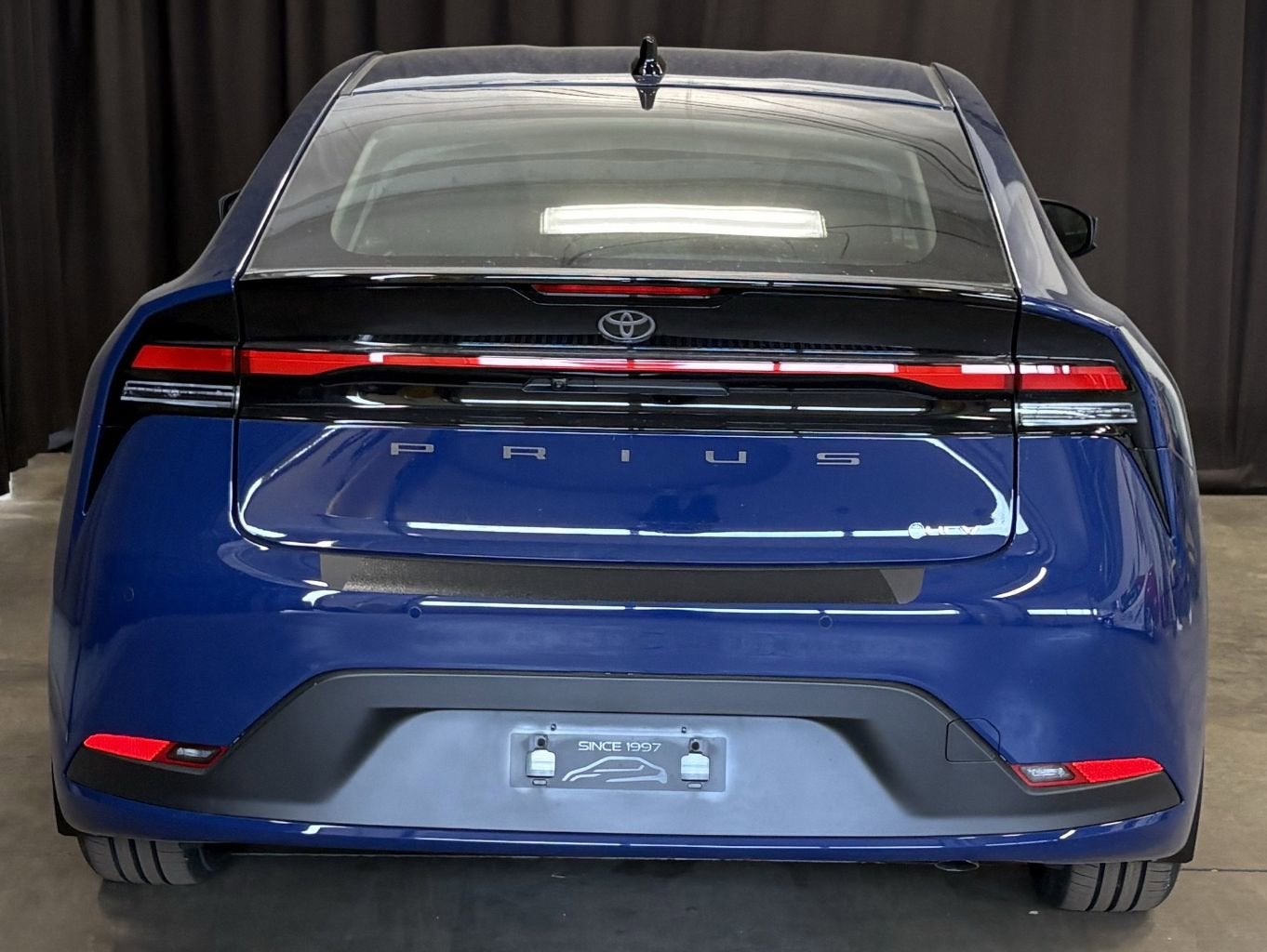 2026 Toyota Prius LE FWD