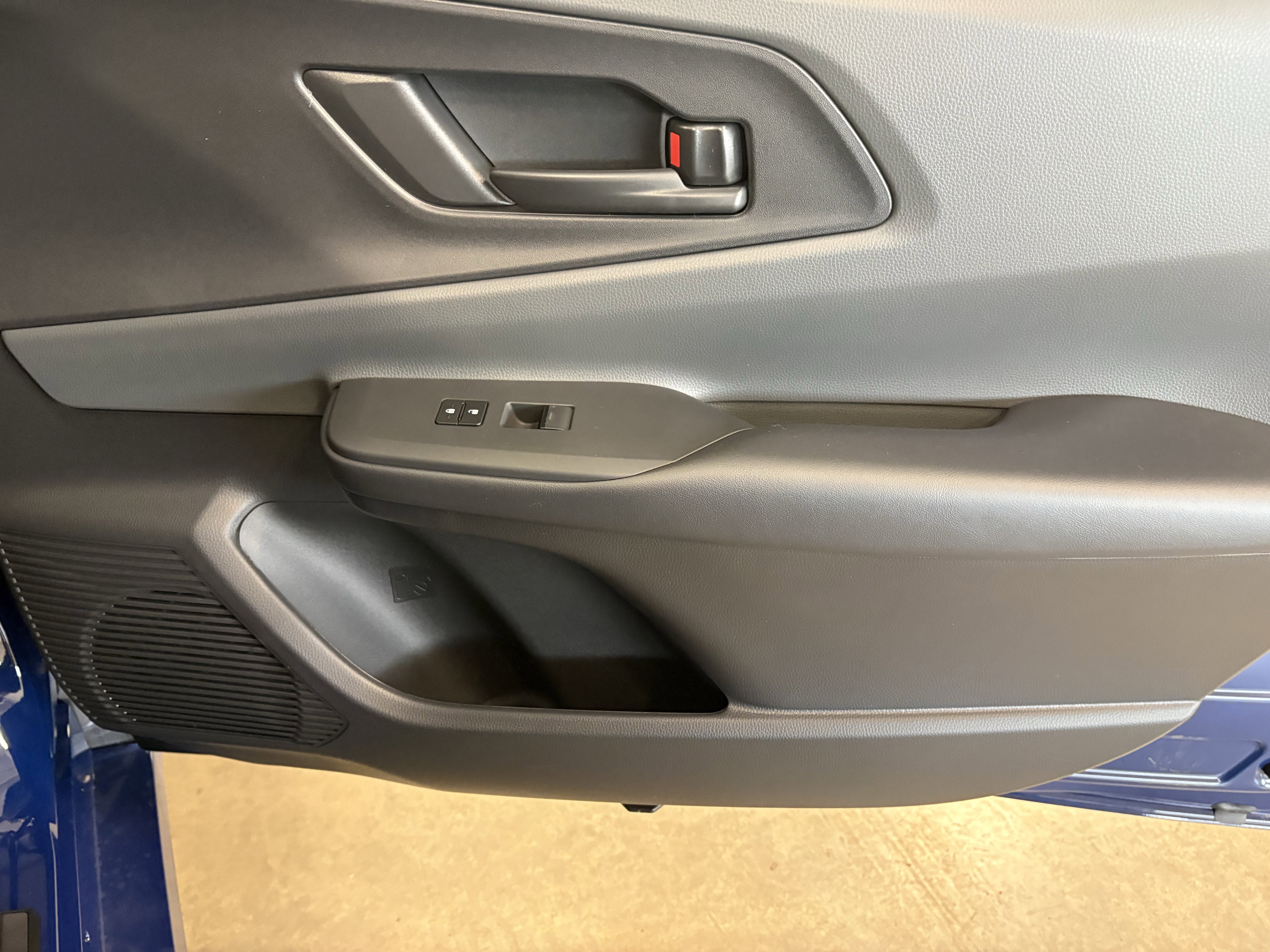 2026 Toyota Prius LE FWD