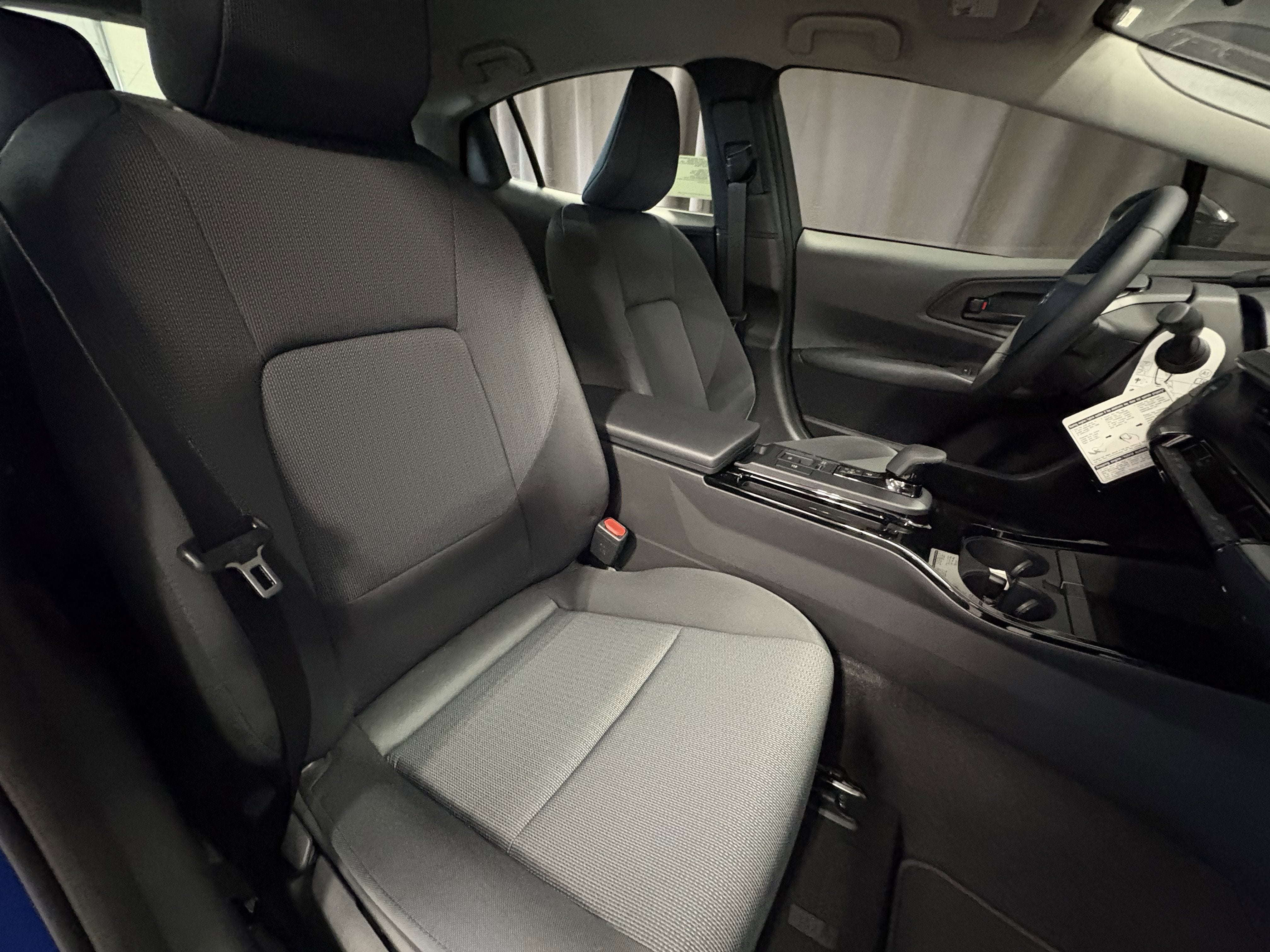 2026 Toyota Prius LE FWD