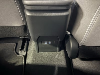 2026 Toyota Prius LE FWD