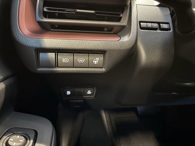 2026 Toyota Prius Plug-In Hybrid SE FWD