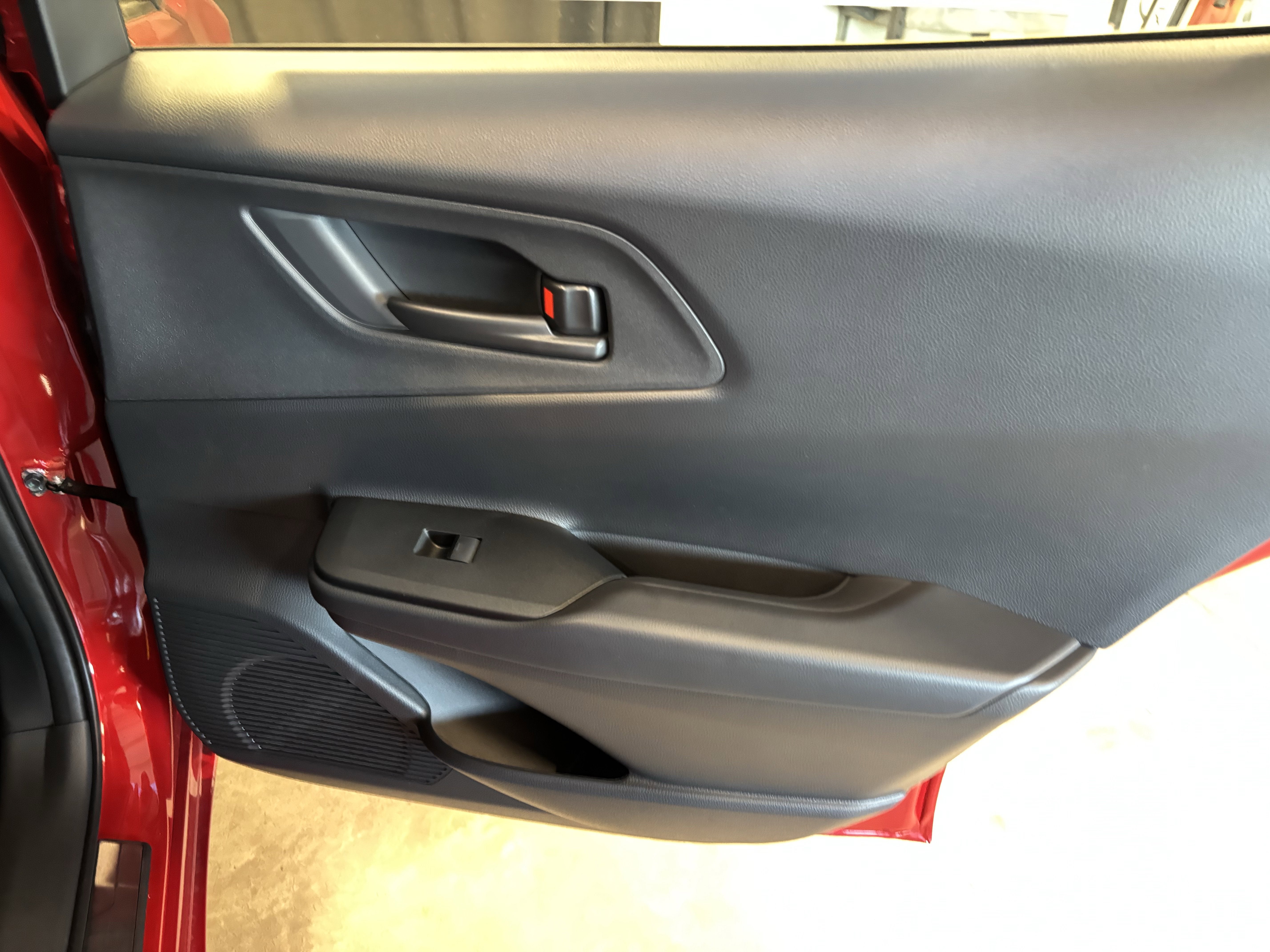 2026 Toyota Prius Plug-In Hybrid SE FWD