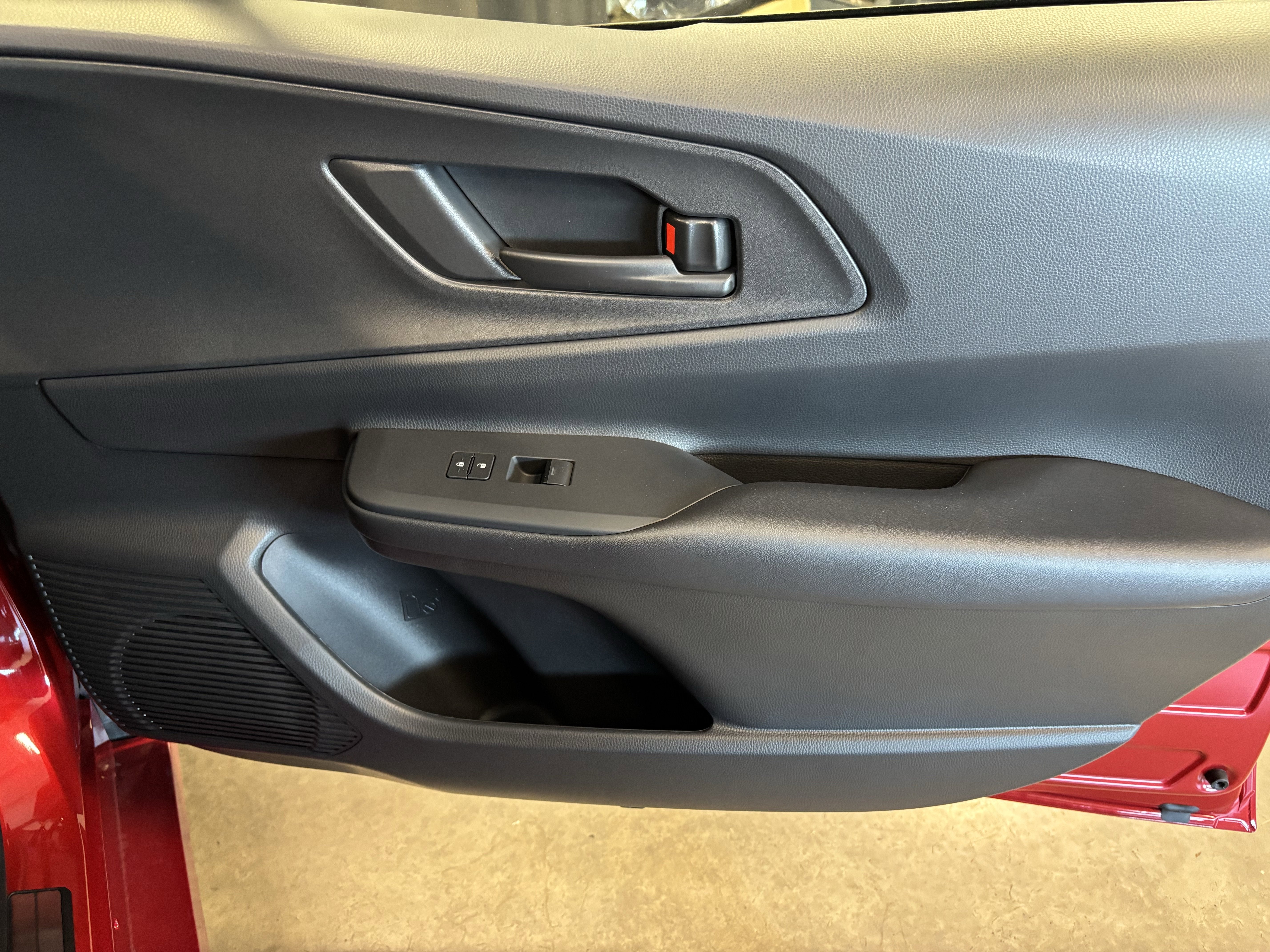 2026 Toyota Prius Plug-In Hybrid SE FWD