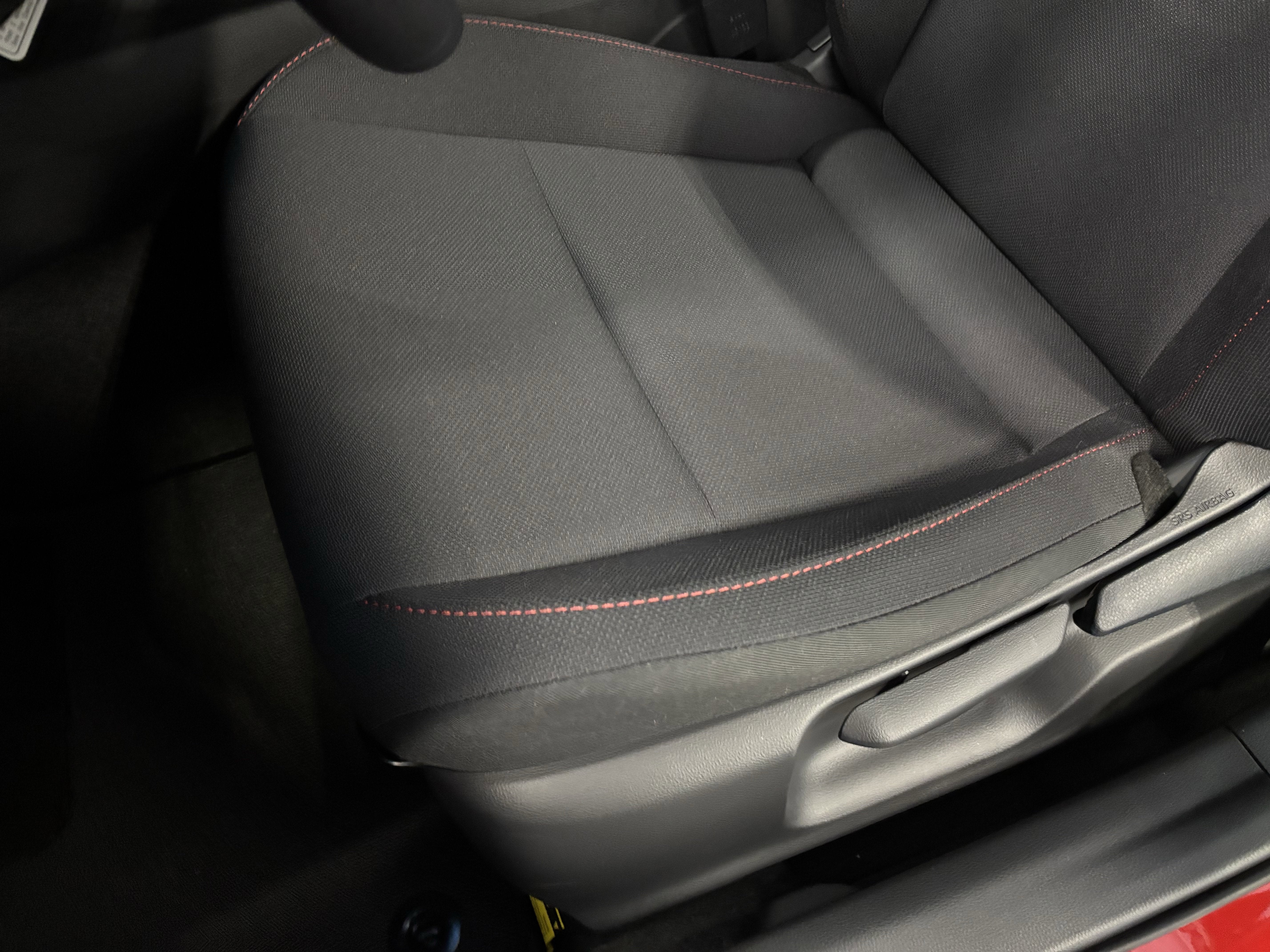 2026 Toyota Prius Plug-In Hybrid SE FWD