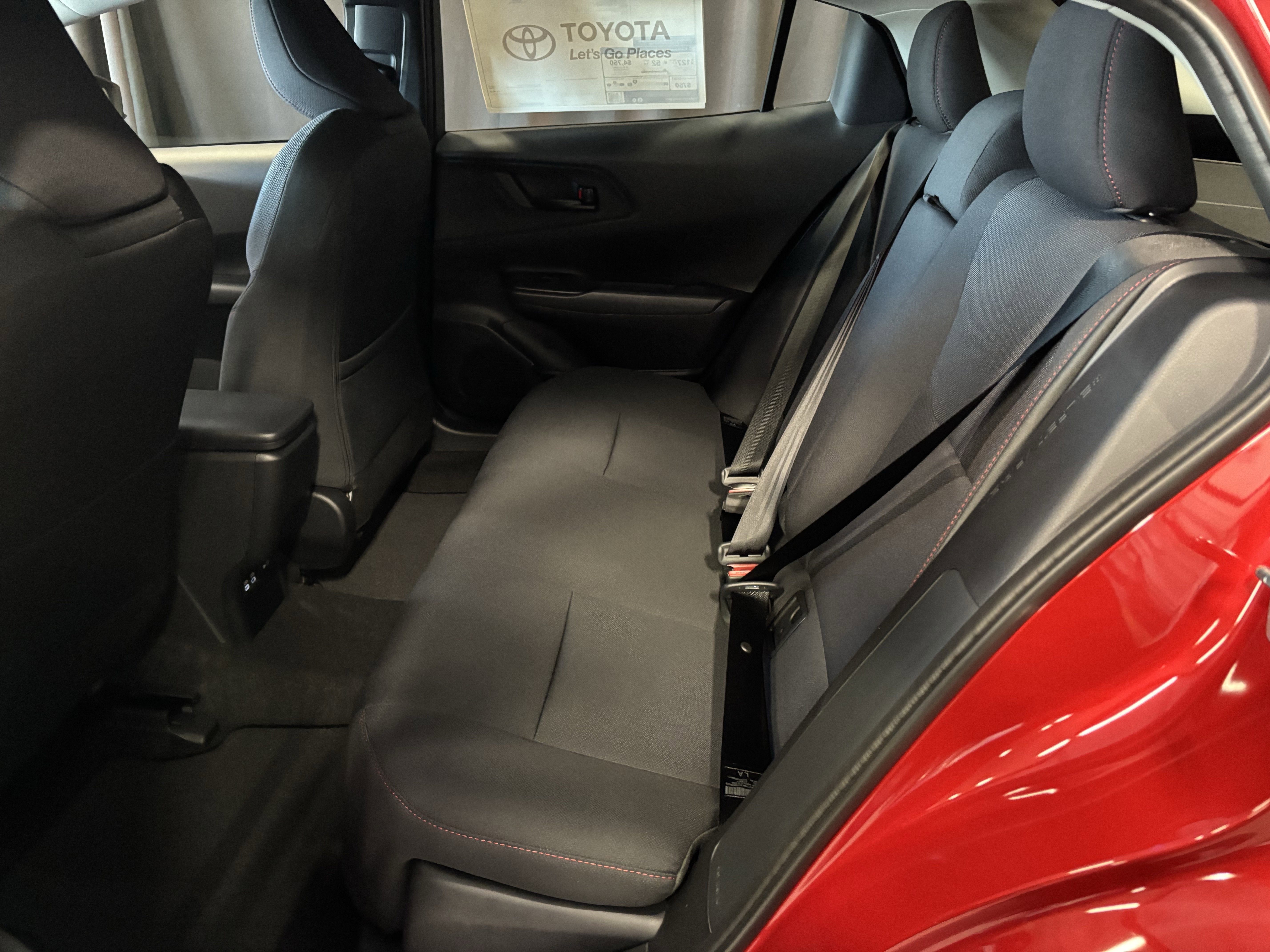 2026 Toyota Prius Plug-In Hybrid SE FWD