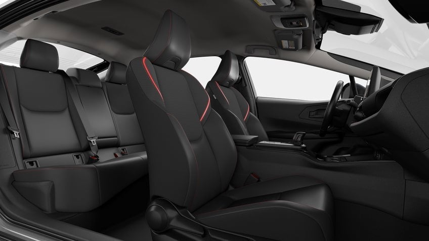 2026 Toyota Prius Plug-In Hybrid SE FWD