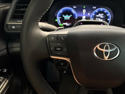 2026 Toyota Crown Platinum AWD