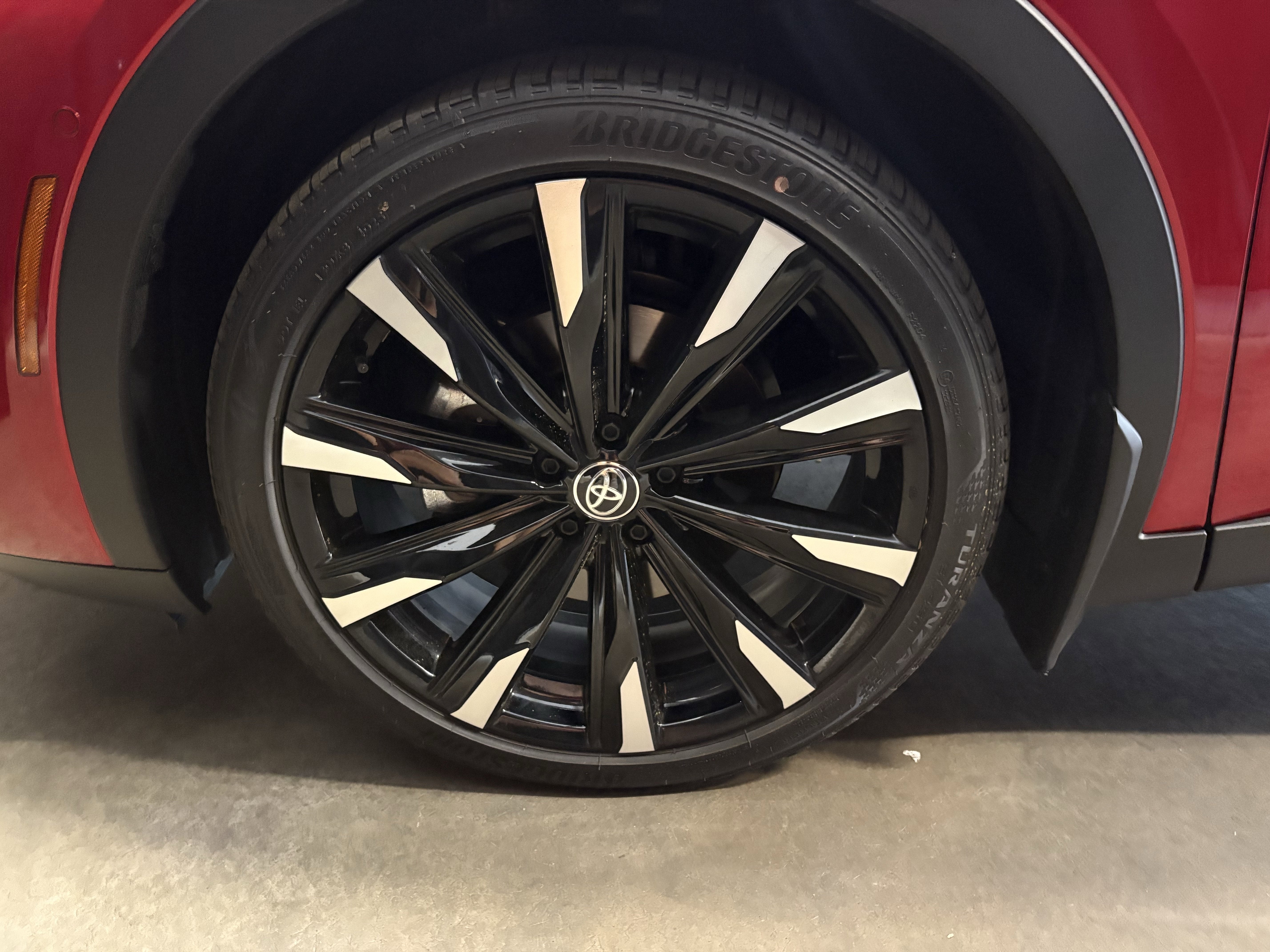 2026 Toyota Crown Platinum AWD