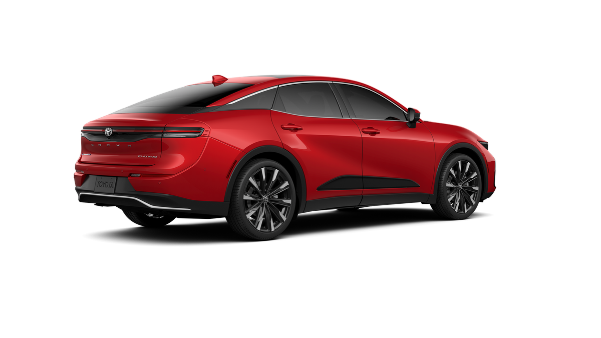2026 Toyota Crown Platinum AWD