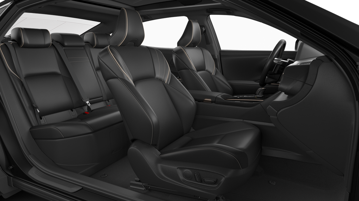 2026 Toyota Crown Platinum AWD