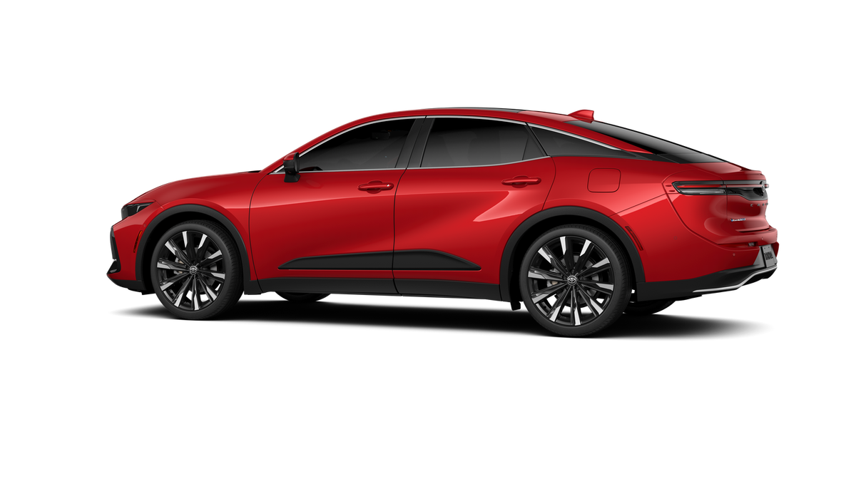 2026 Toyota Crown Platinum AWD