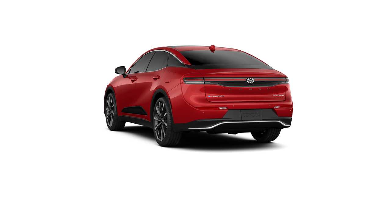 2026 Toyota Crown Platinum AWD