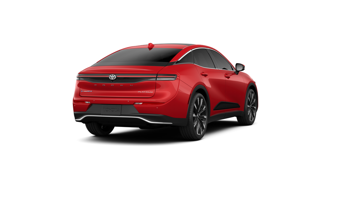 2026 Toyota Crown Platinum AWD