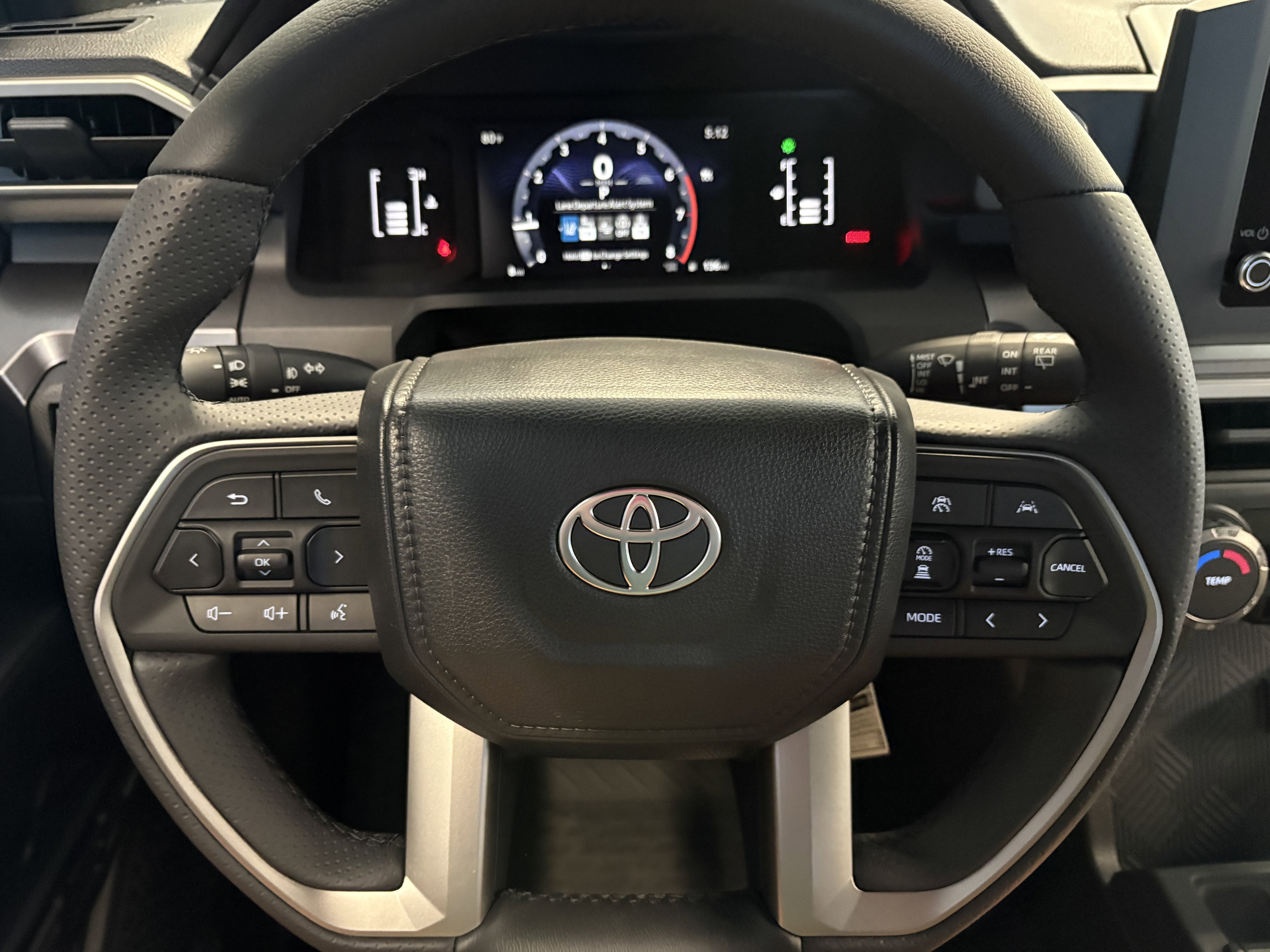 2026 Toyota 4Runner SR5 4WD