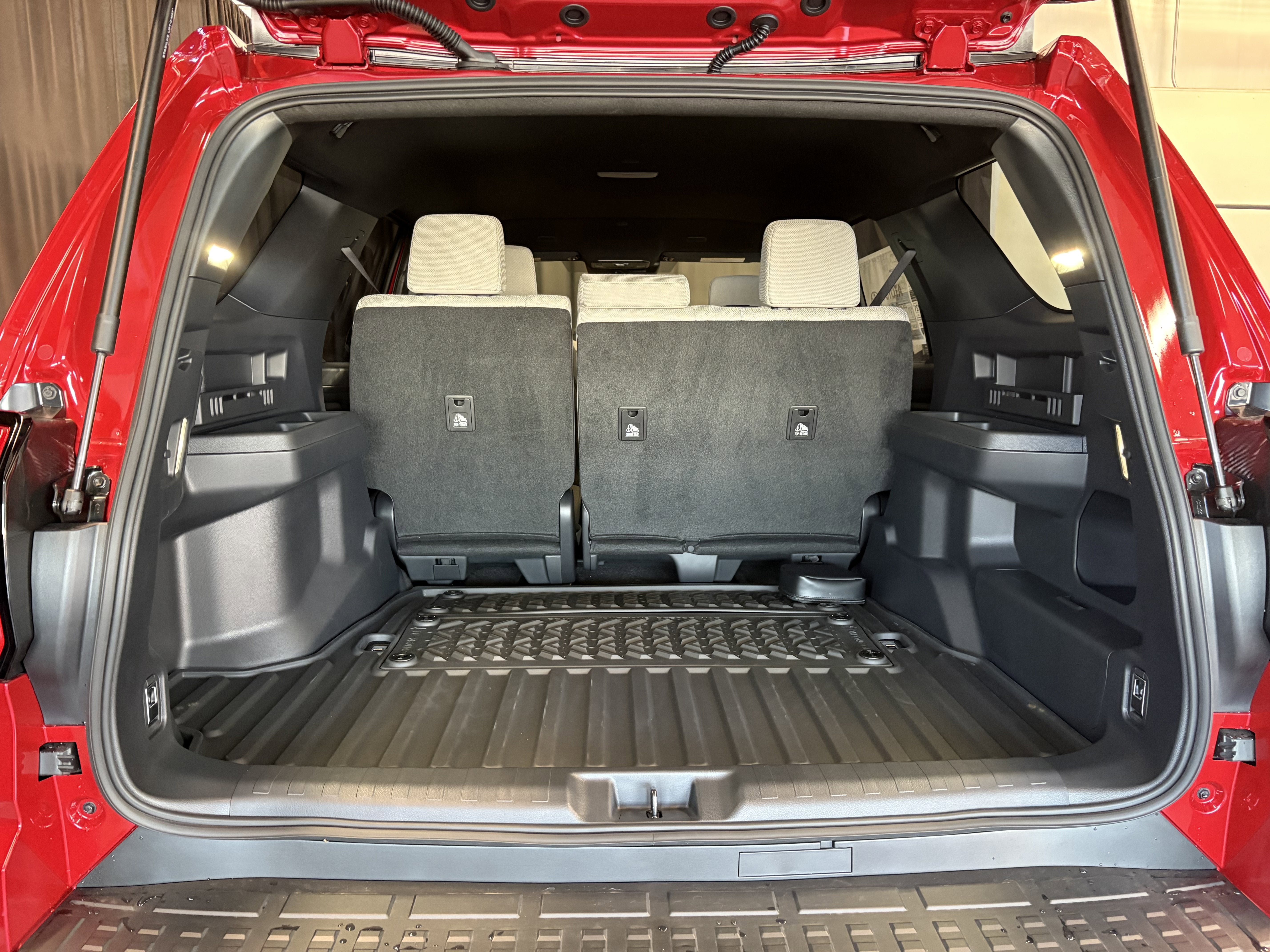 2026 Toyota 4Runner SR5 4WD