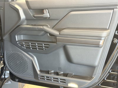 2026 Toyota 4Runner SR5 4WD