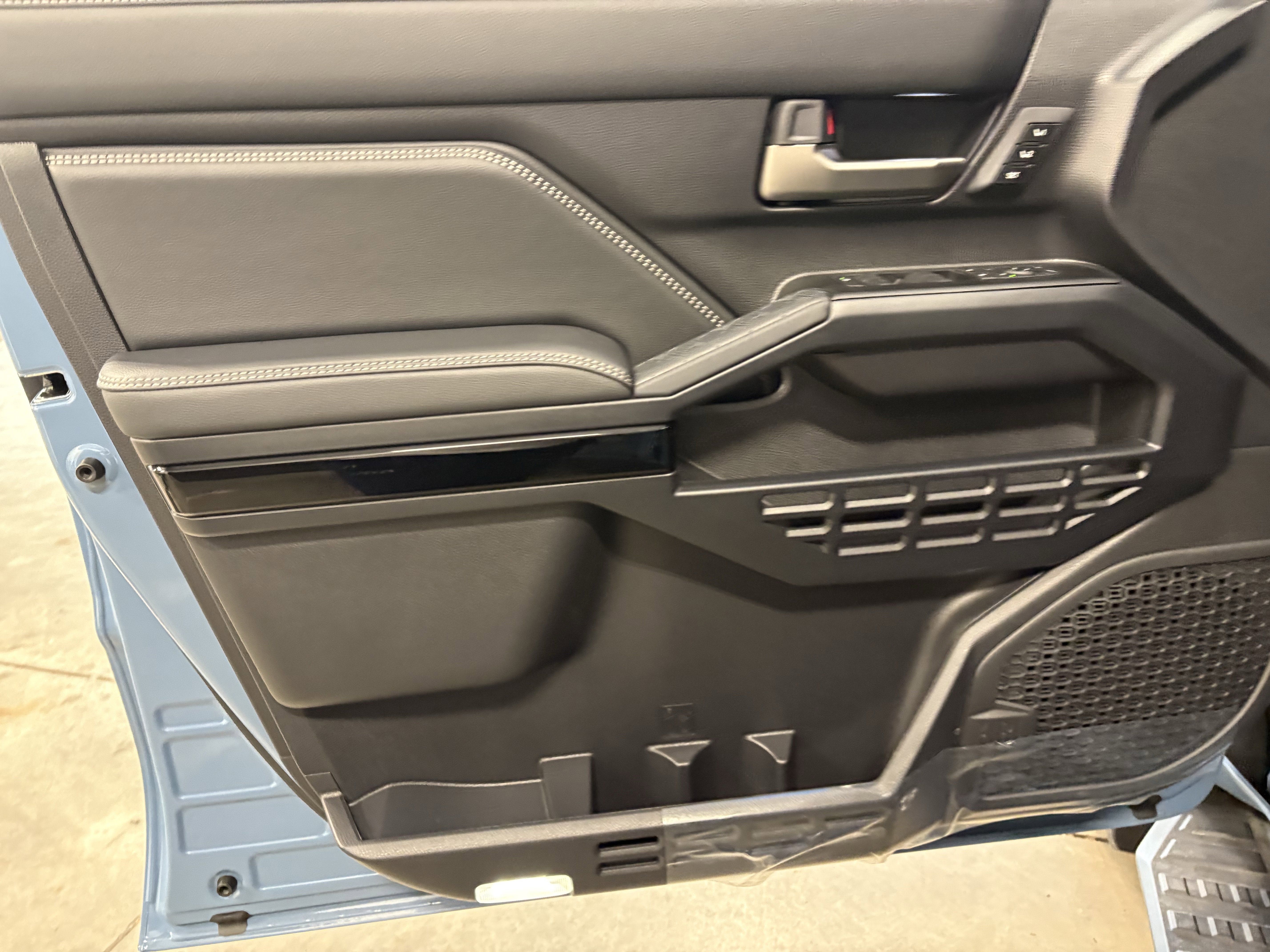 2026 Toyota 4Runner Hybrid Limited 4WD