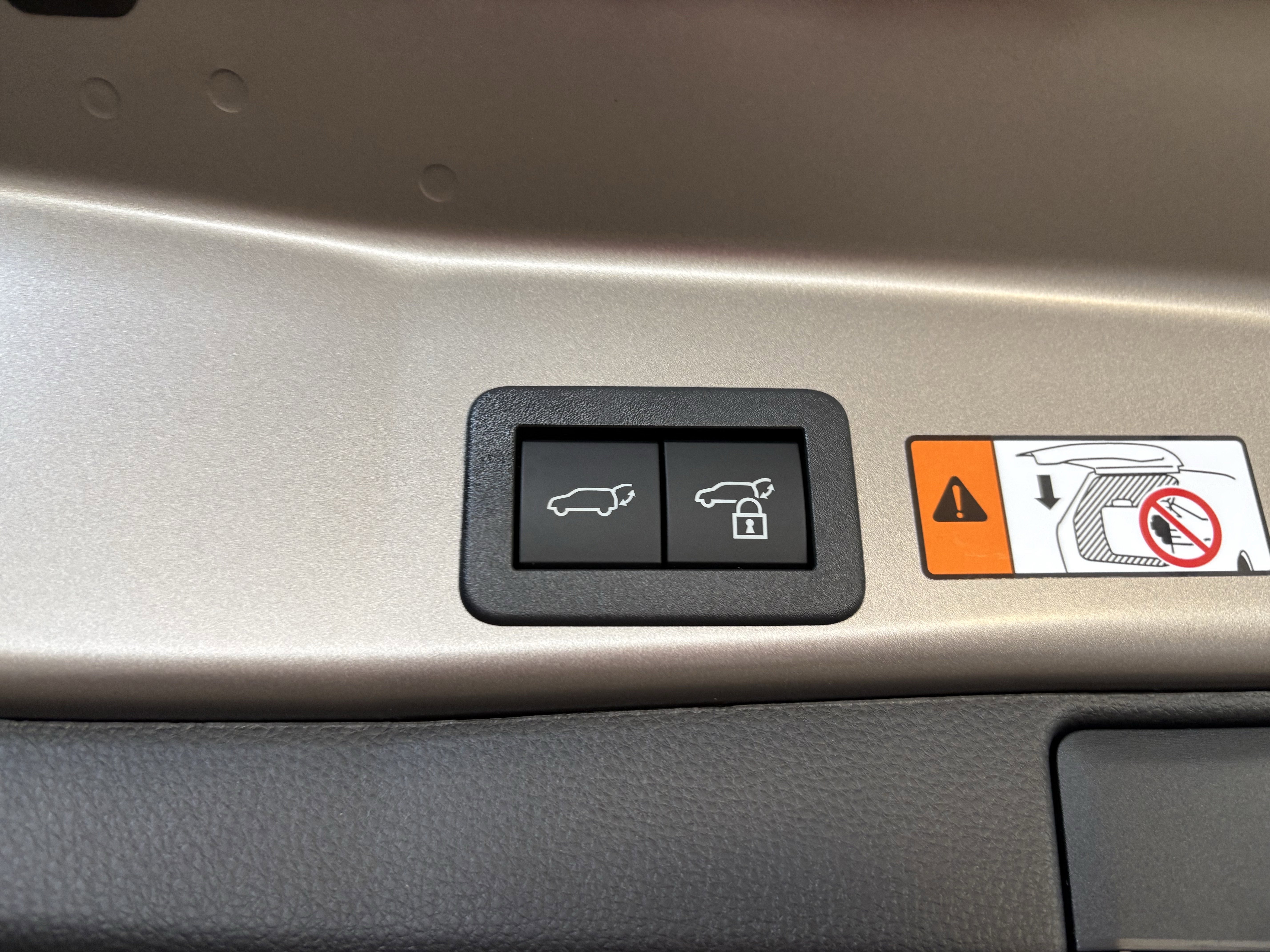 2026 Toyota Rav4 XSE AWD