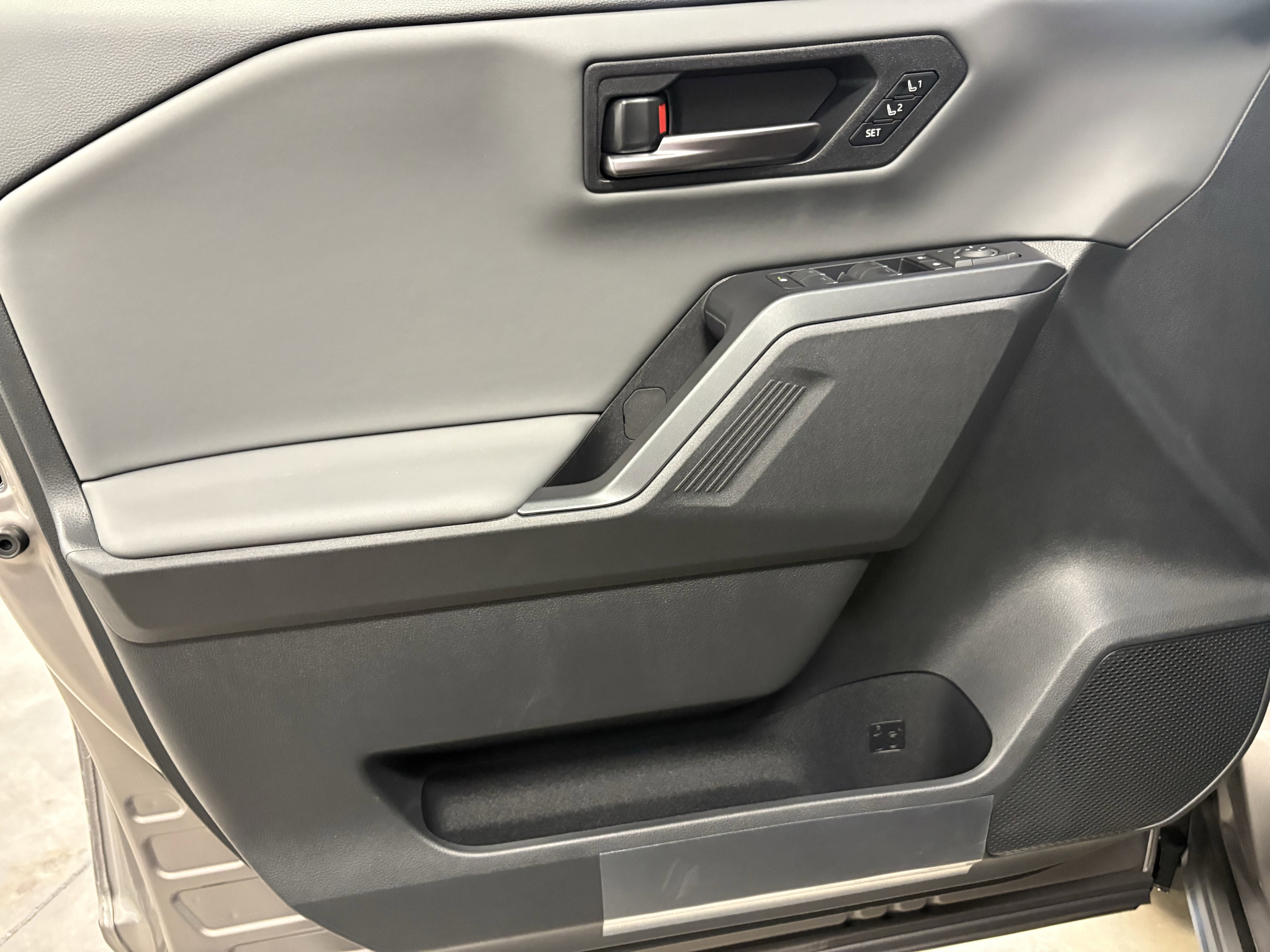 2026 Toyota Rav4 XSE AWD