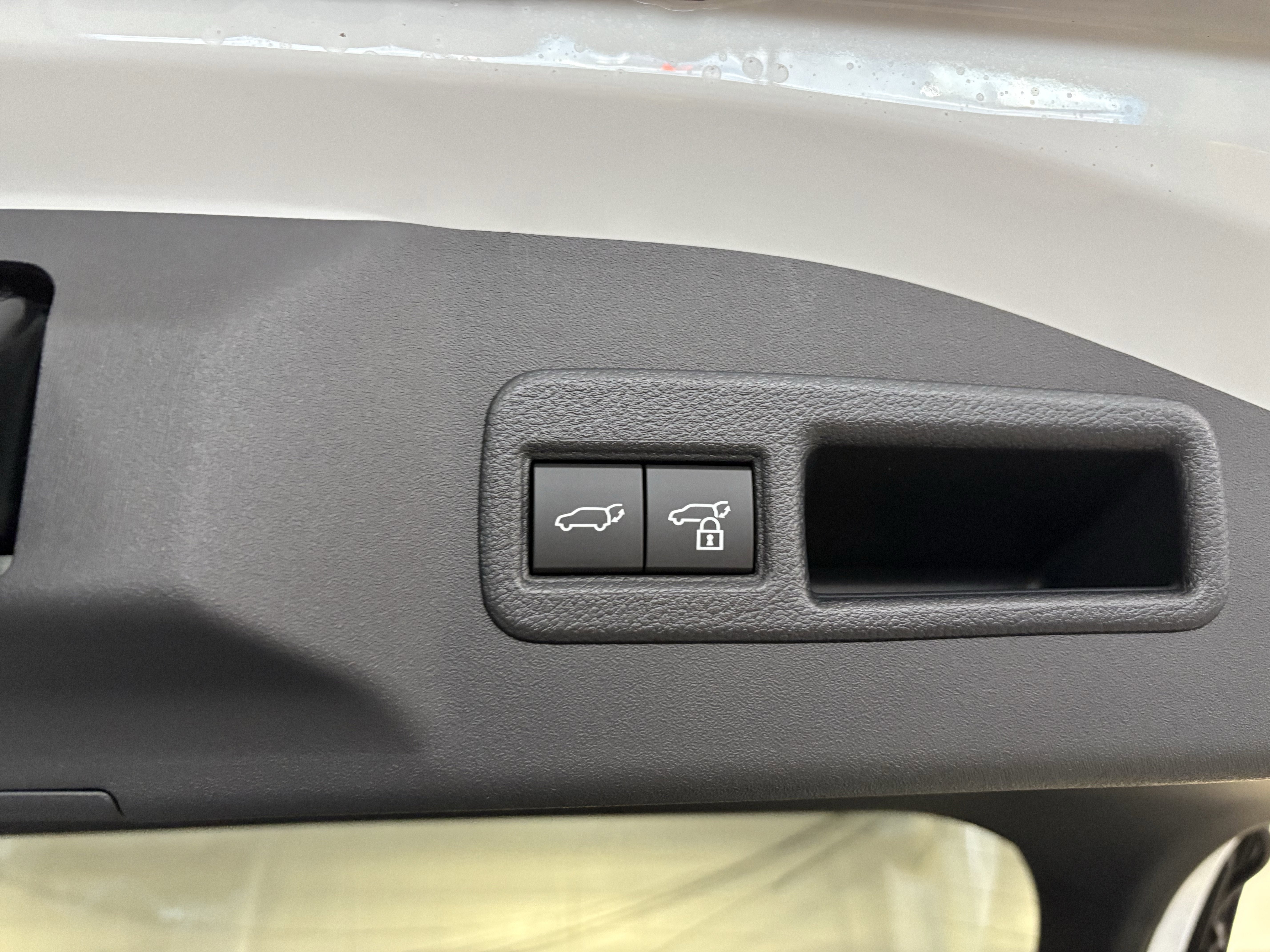 2026 Toyota bZ XLE Plus FWD