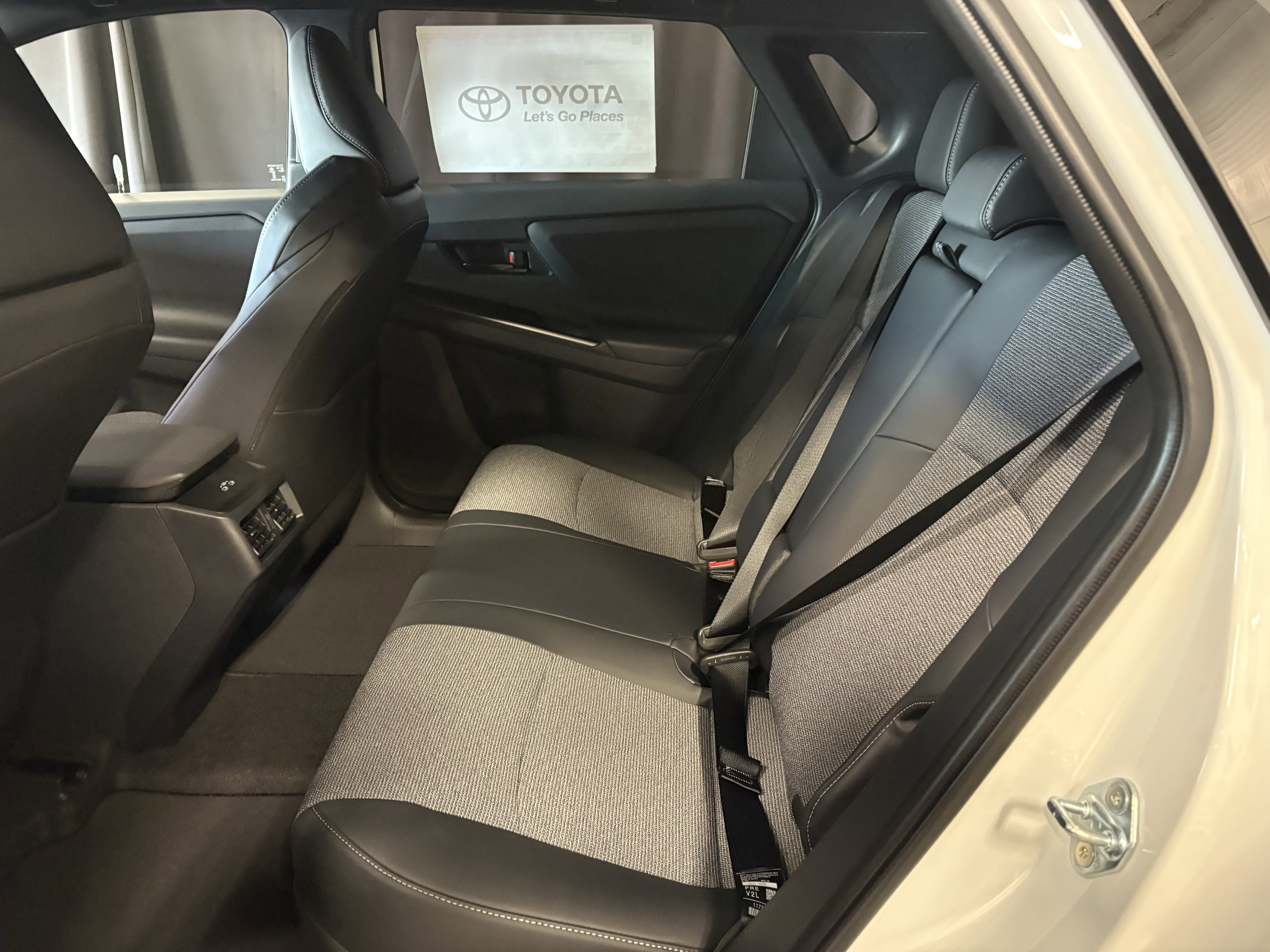 2026 Toyota bZ XLE Plus FWD