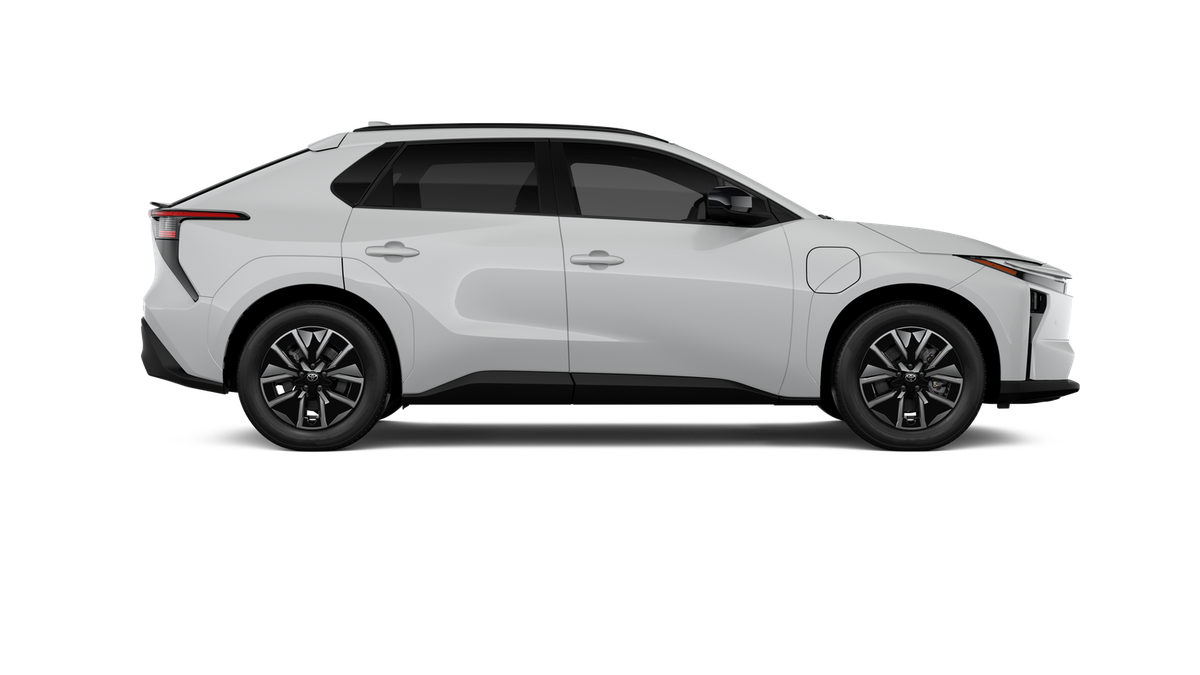 2026 Toyota bZ XLE Plus FWD