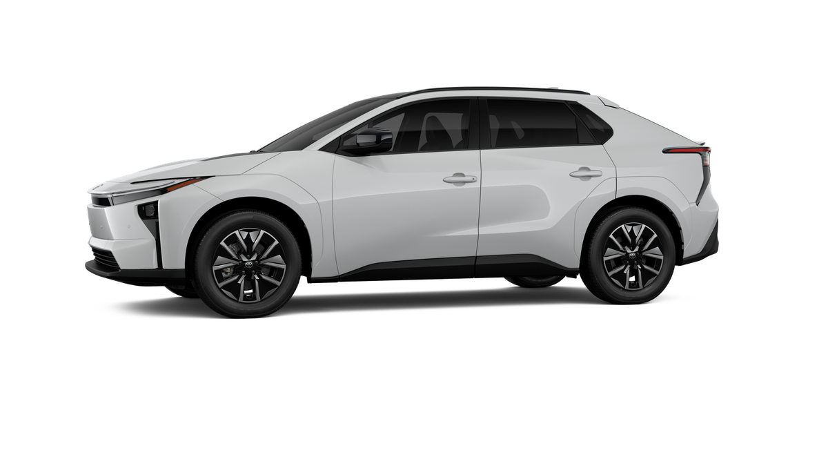 2026 Toyota bZ XLE Plus FWD