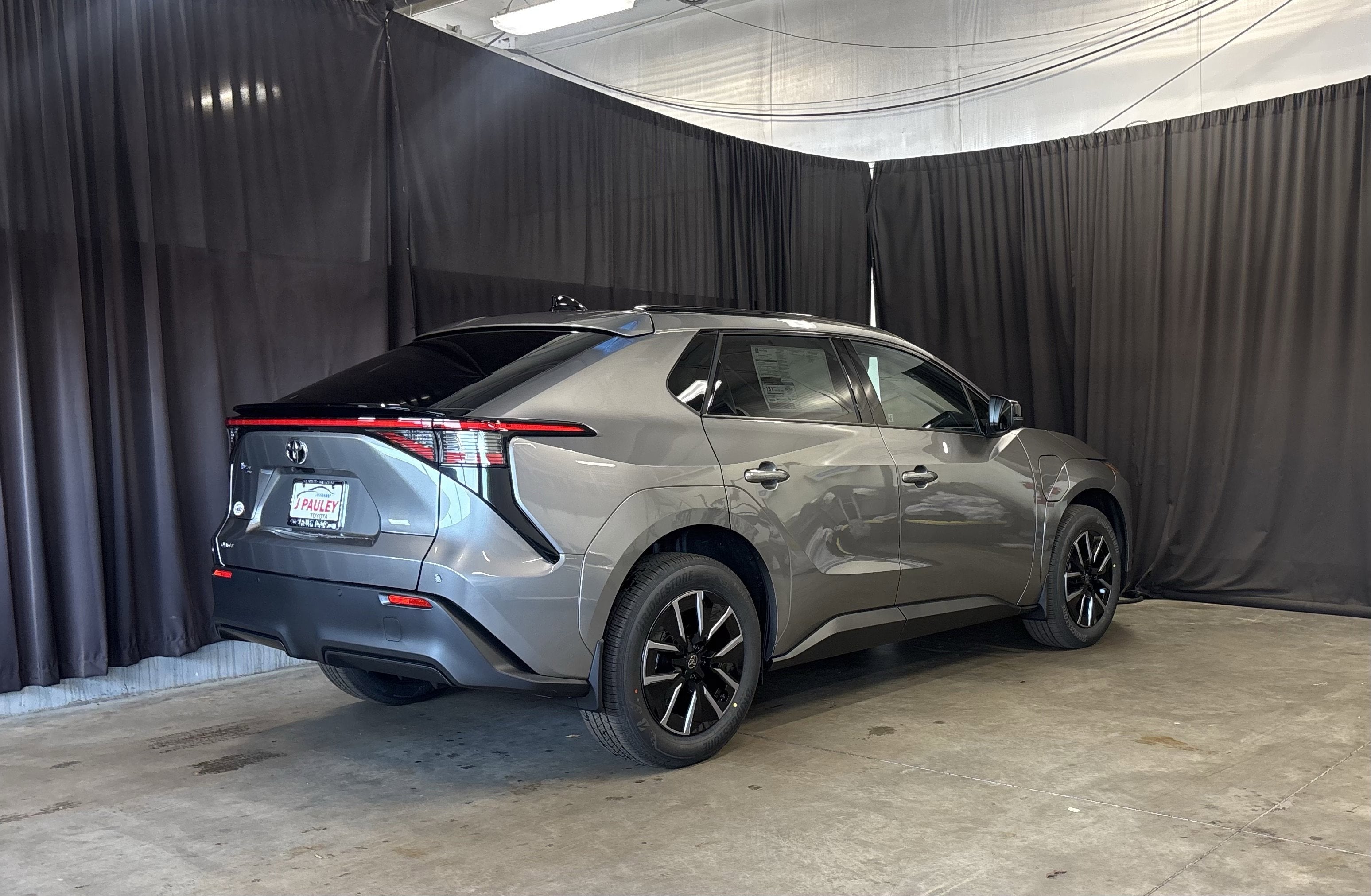 2026 Toyota bZ XLE Plus FWD