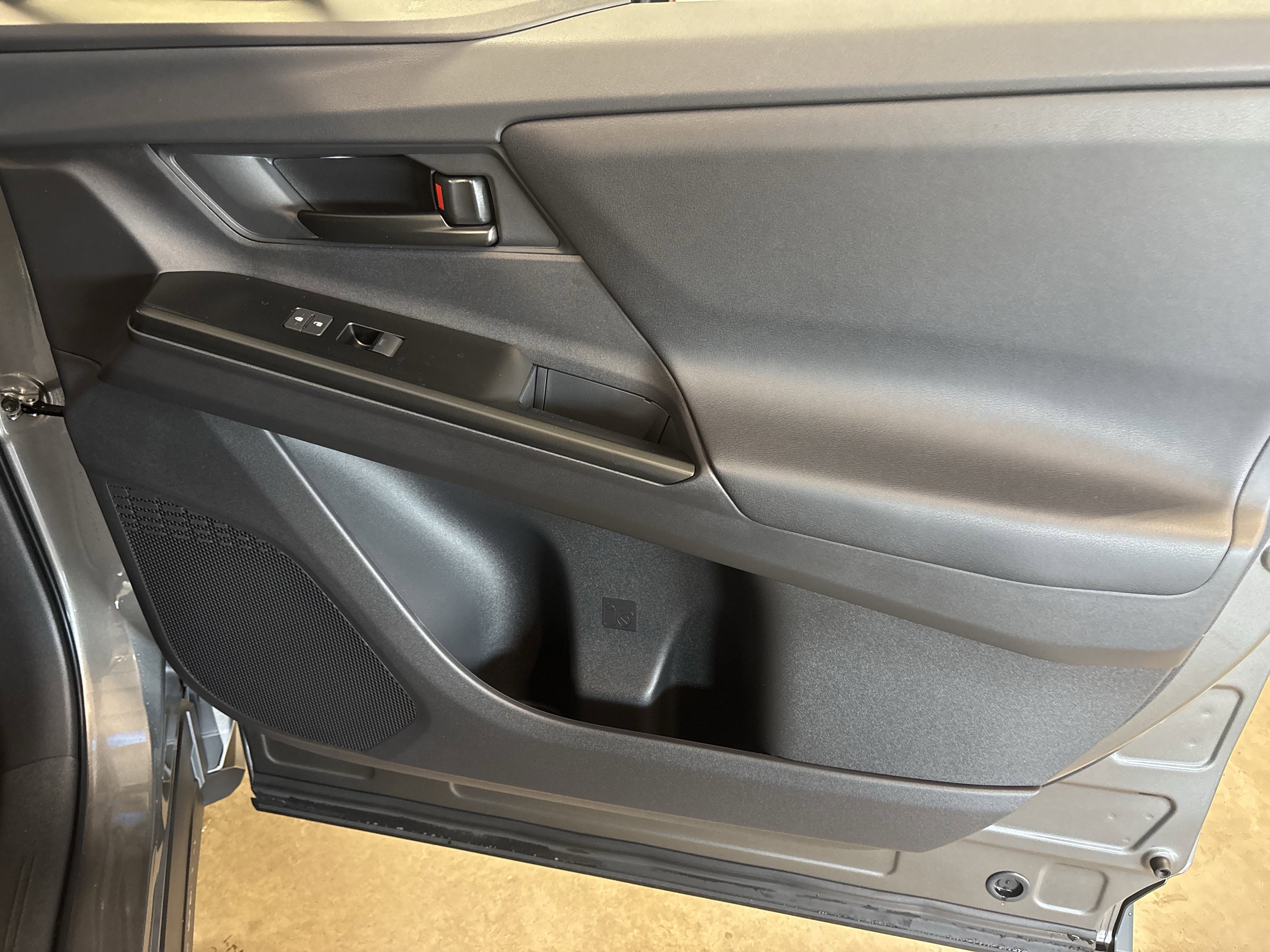 2026 Toyota bZ XLE Plus FWD