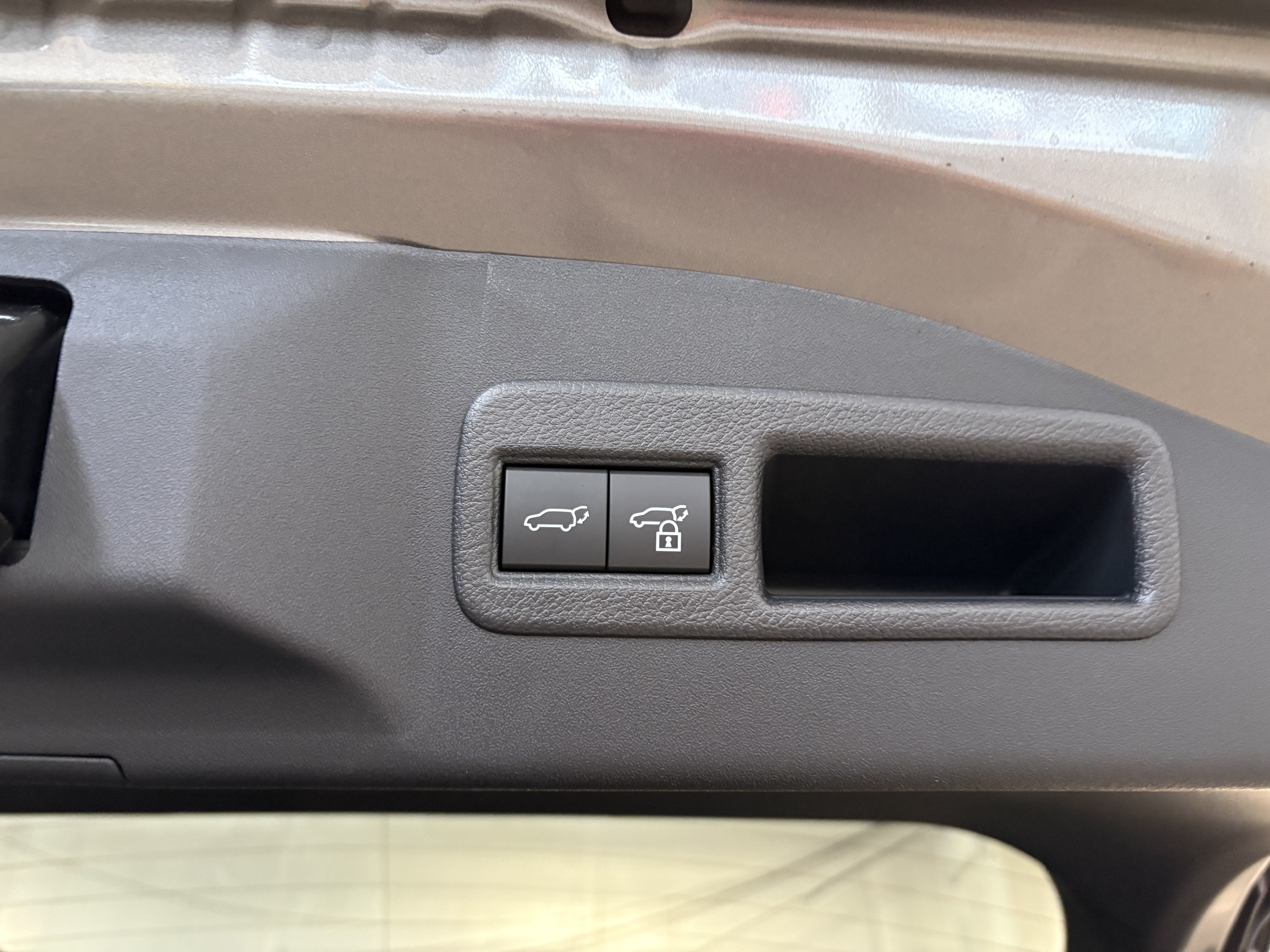 2026 Toyota bZ XLE Plus FWD