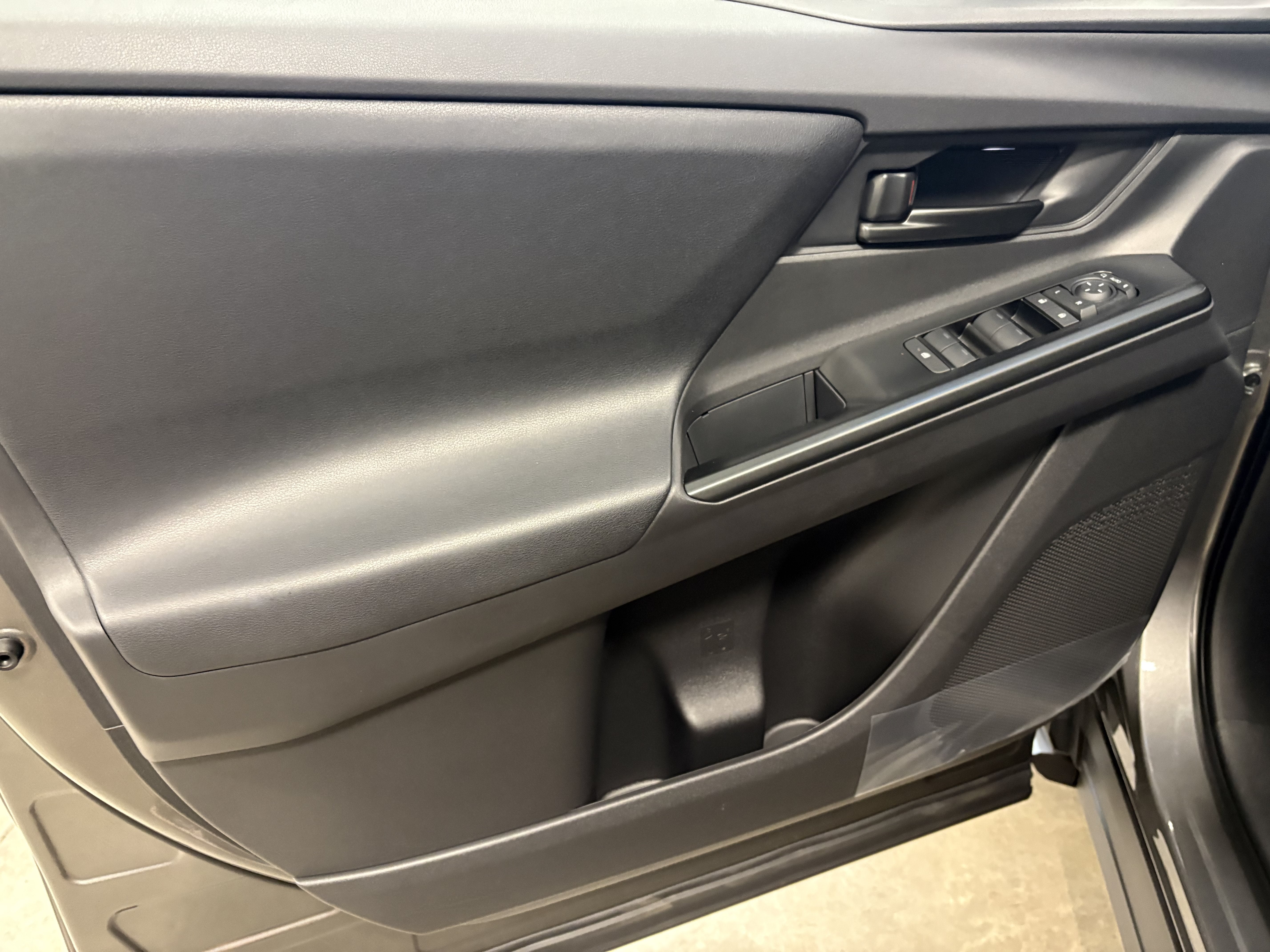 2026 Toyota bZ XLE Plus FWD