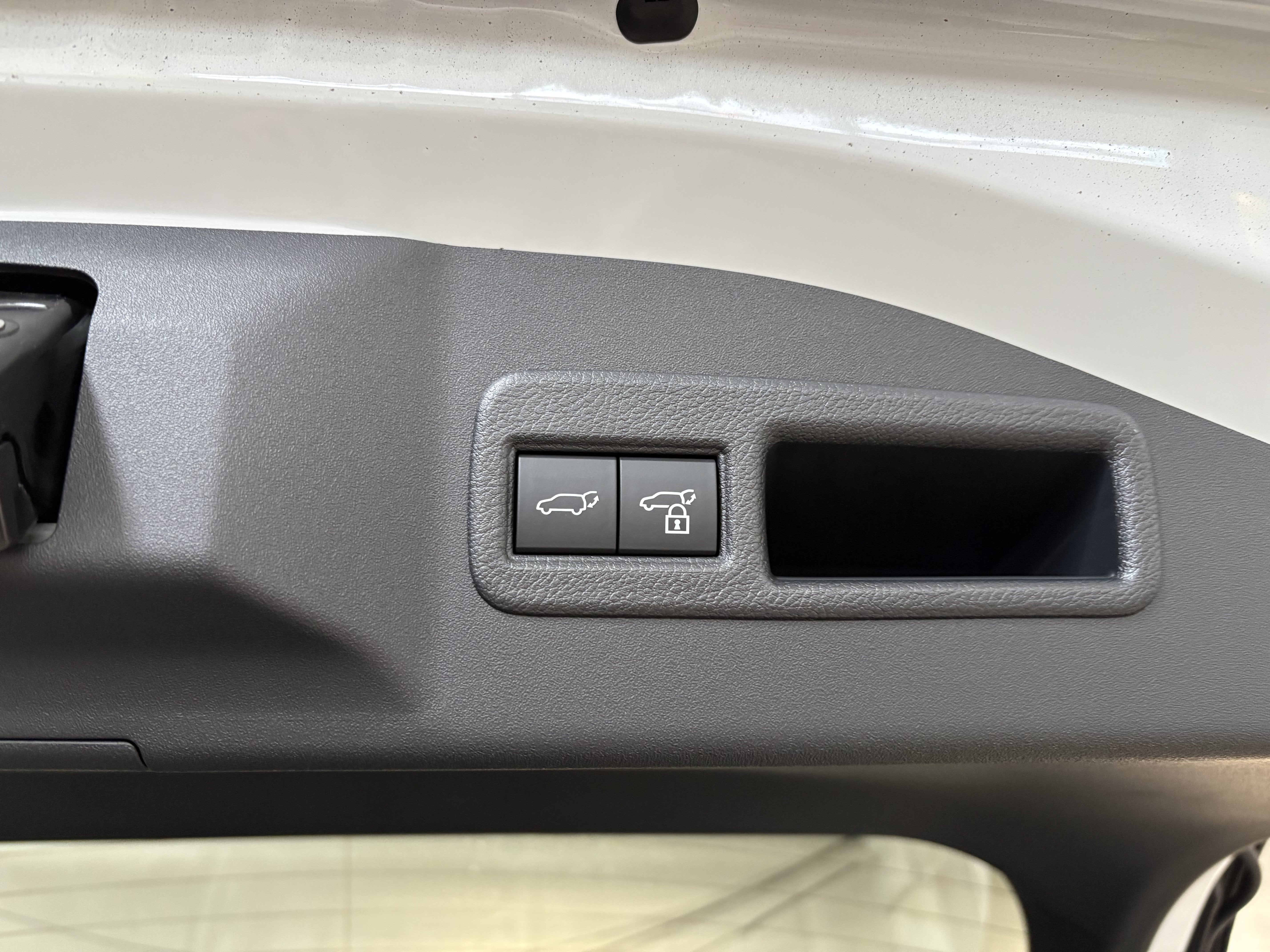 2026 Toyota bZ XLE Plus FWD