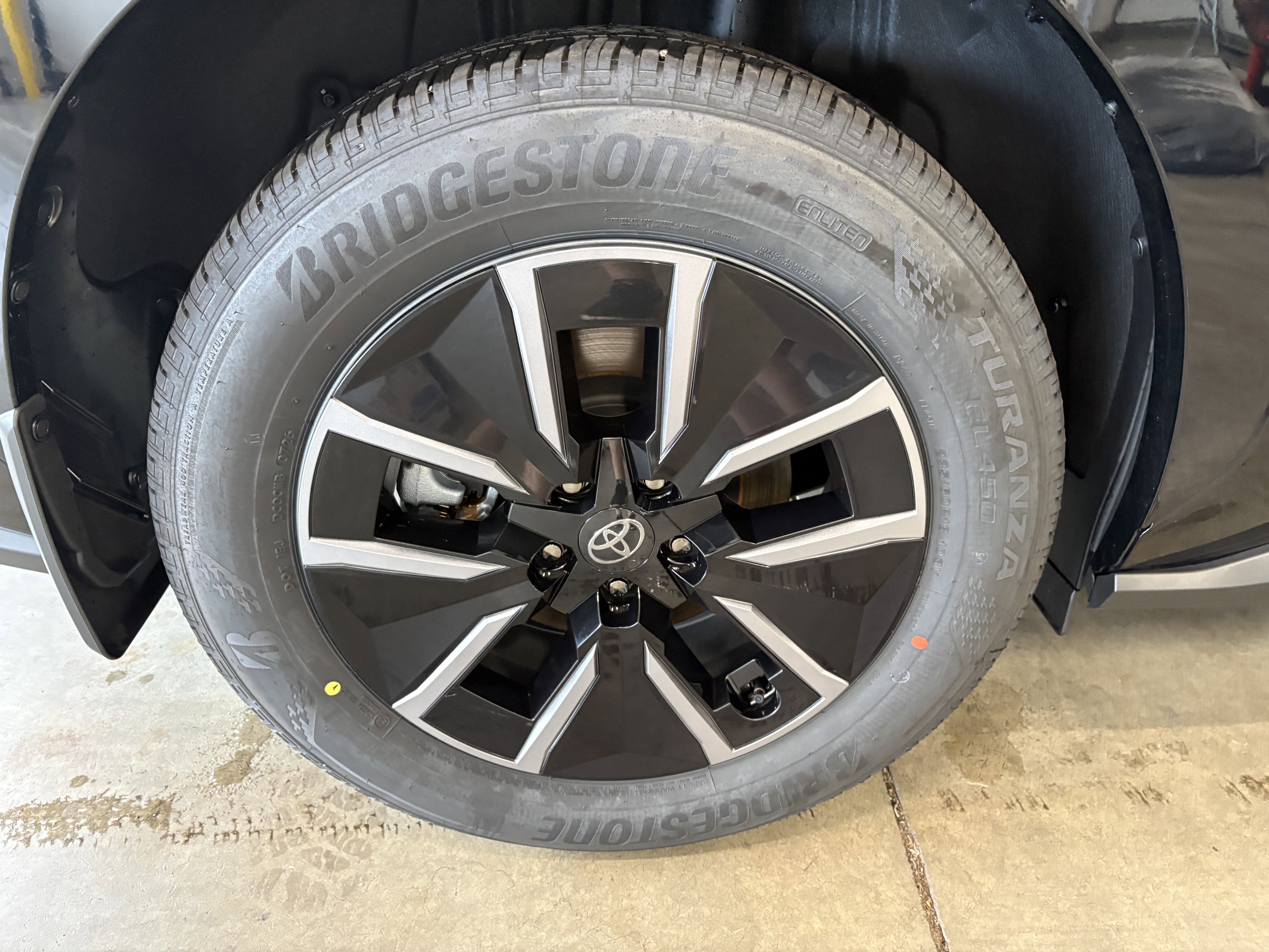 2026 Toyota bZ XLE Plus FWD