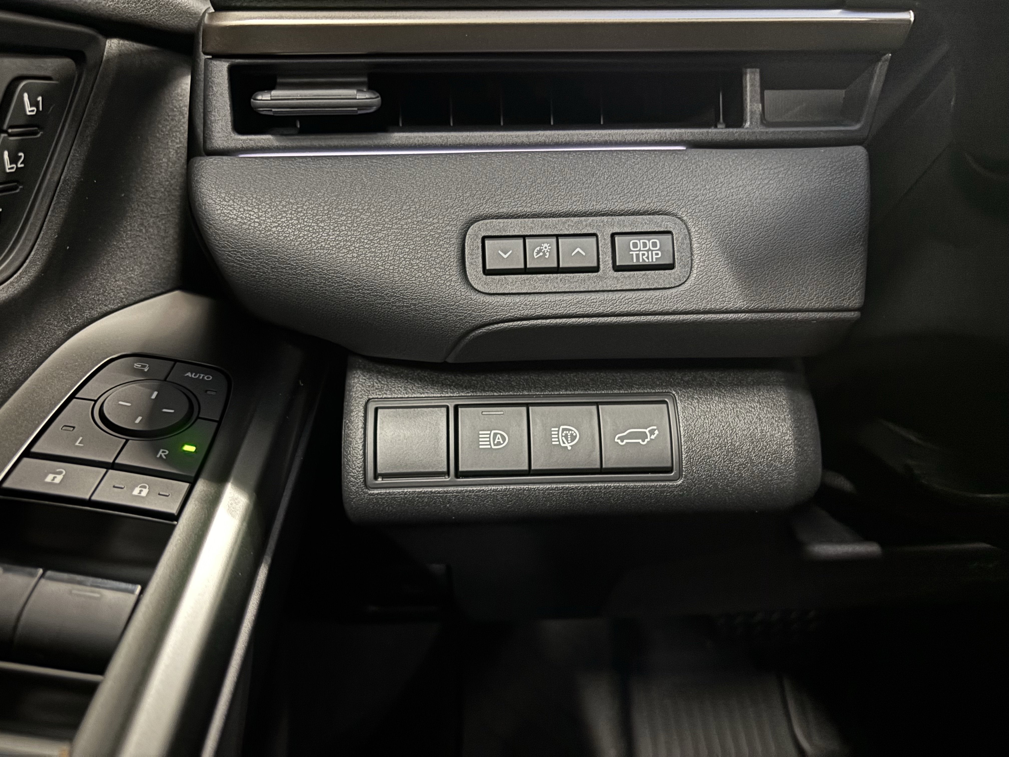 2026 Toyota bZ Limited FWD