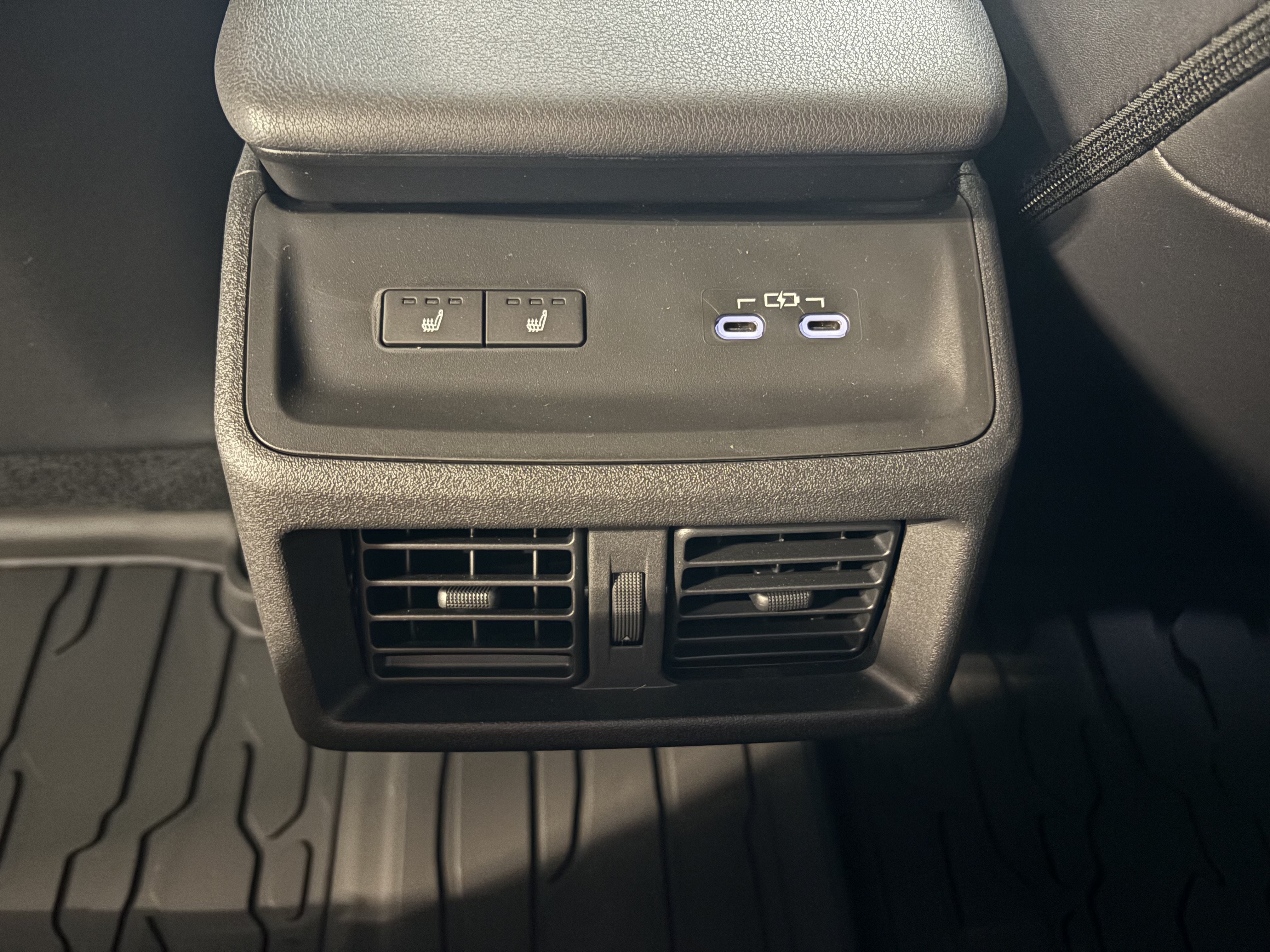 2026 Toyota bZ Woodland AWD (Natl) AWD