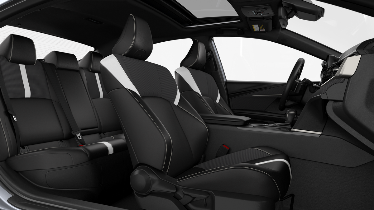 2026 Toyota Camry SE FWD