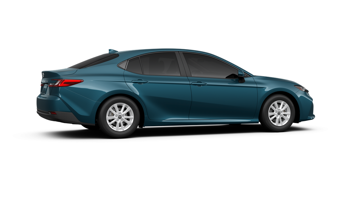 2026 Toyota Camry LE FWD
