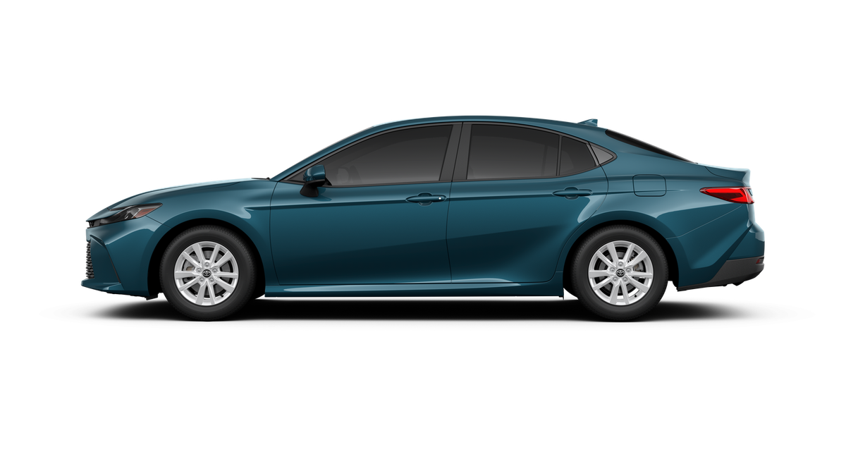 2026 Toyota Camry LE FWD