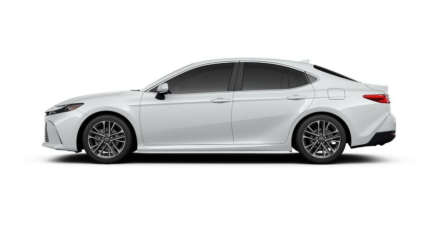 2027 Toyota Camry XLE FWD