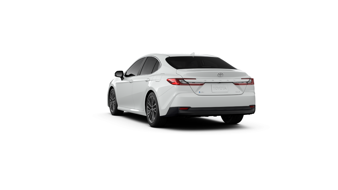 2027 Toyota Camry XLE FWD