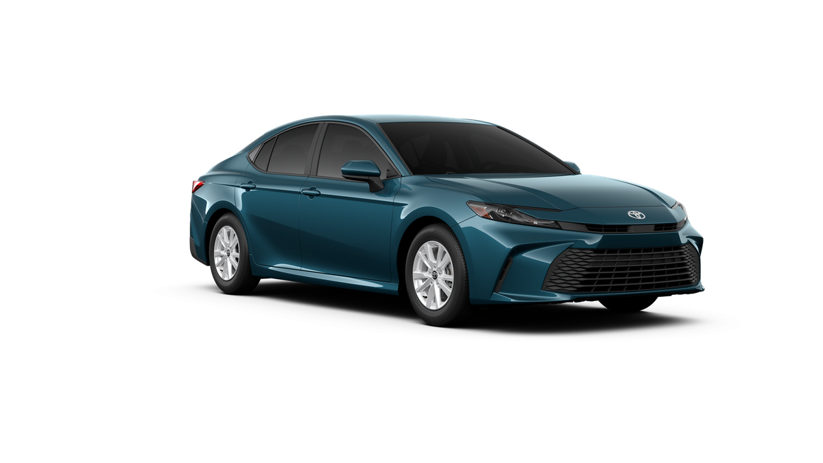 2026 Toyota Camry LE FWD