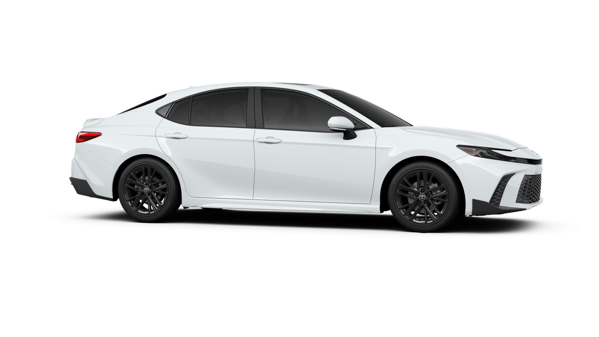 2026 Toyota Camry SE FWD