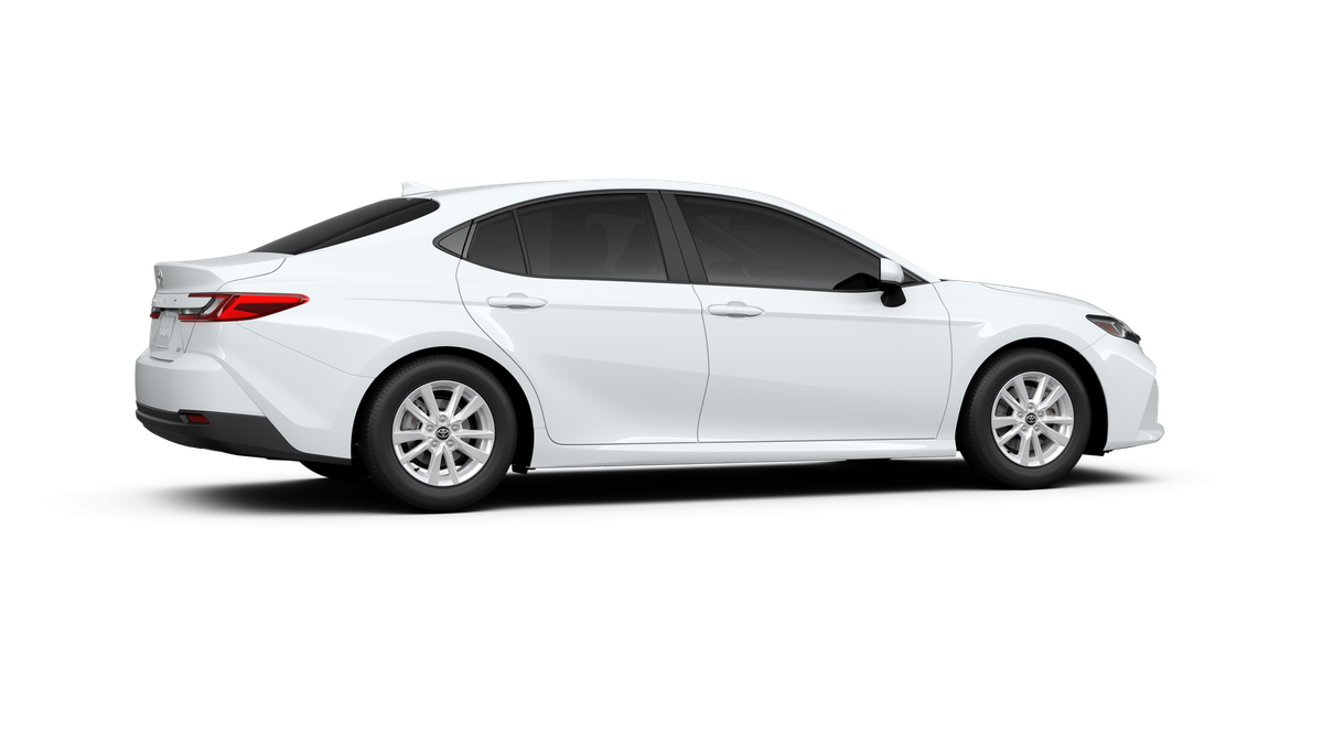 2026 Toyota Camry LE FWD